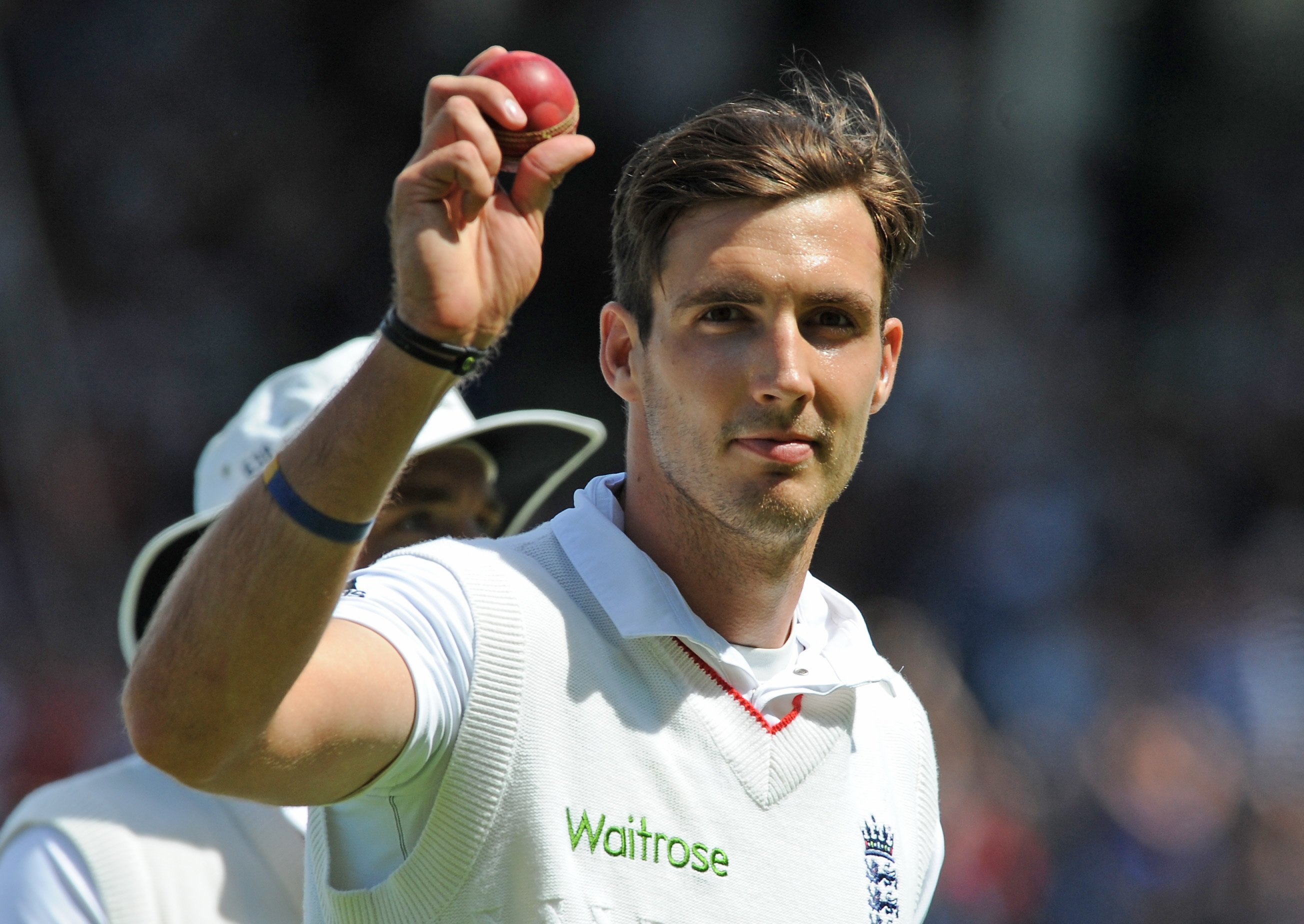 England fast bowler Steve Finn acknowledges the fans after finishing with 6-79 in the second innings. Photos: AP