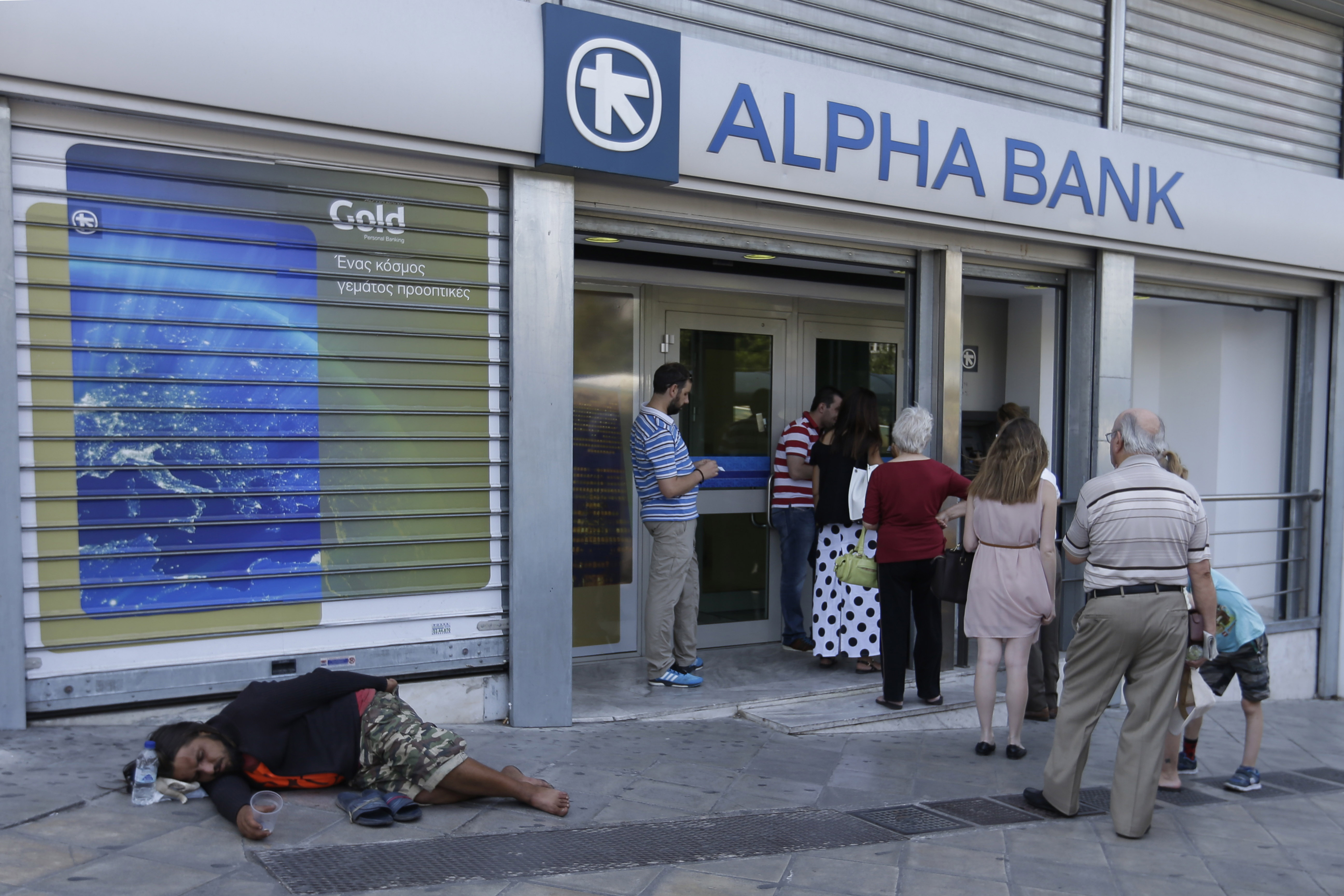 Shares in Greek banks have crashed since the stock market opened on August 3 after a five-week shutdown as part of capital controls. Photo: AP
