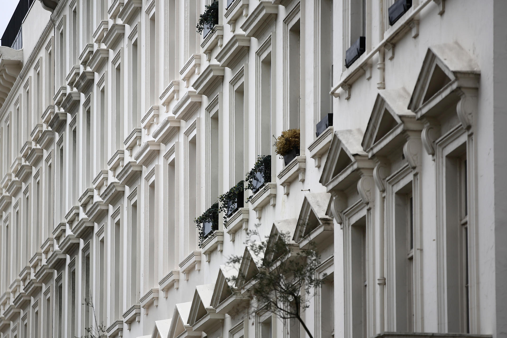 With prime central London property appreciating only about 2 per cent a year, buyers are seeking new pockets of value. Photo: Bloomberg