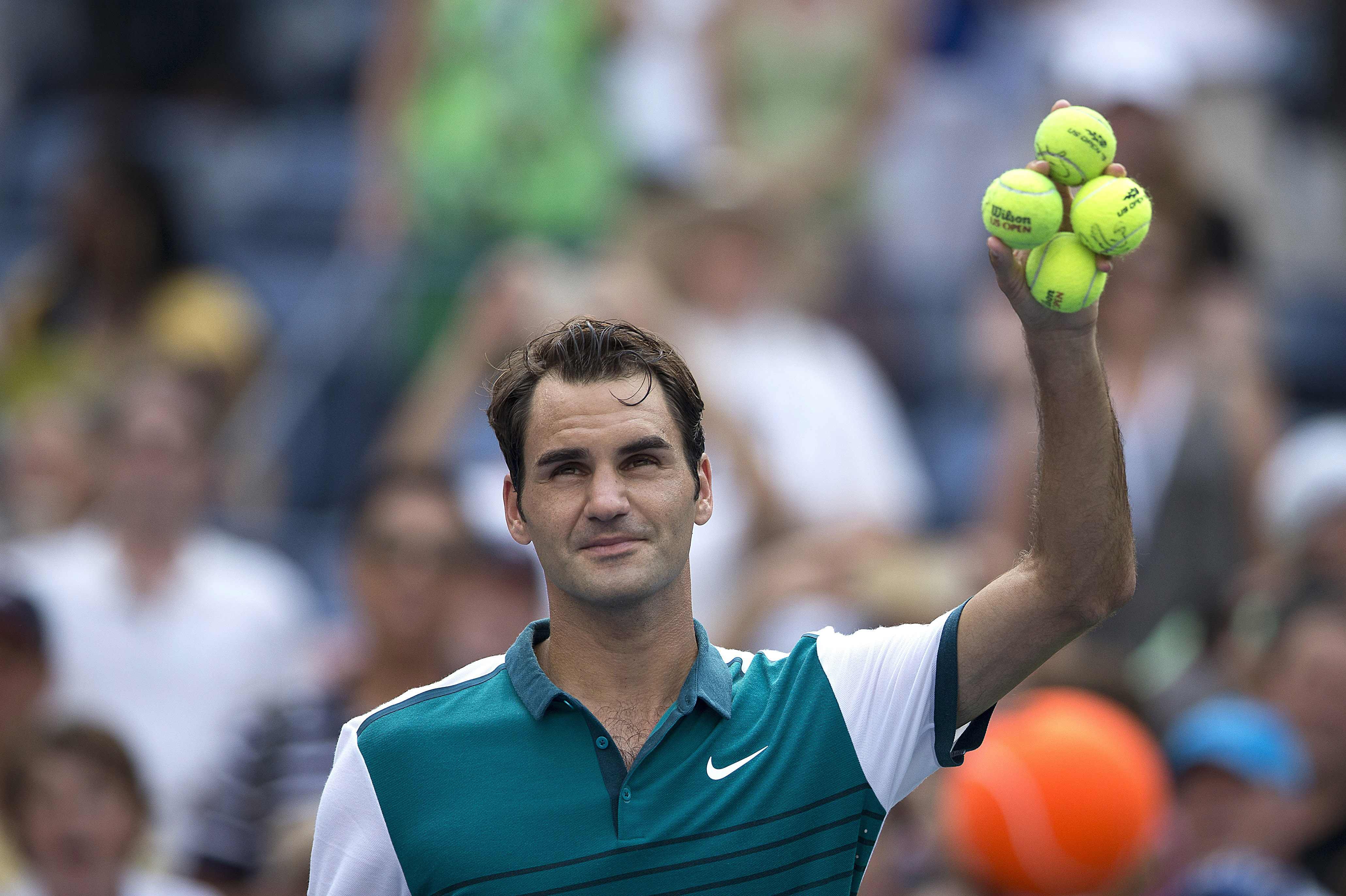 Roger Federer of Switzerland eased into round two with a a straight sets win over Leonardo Mayer of Argentina in their first round match at the US Open. Photo: Reuters