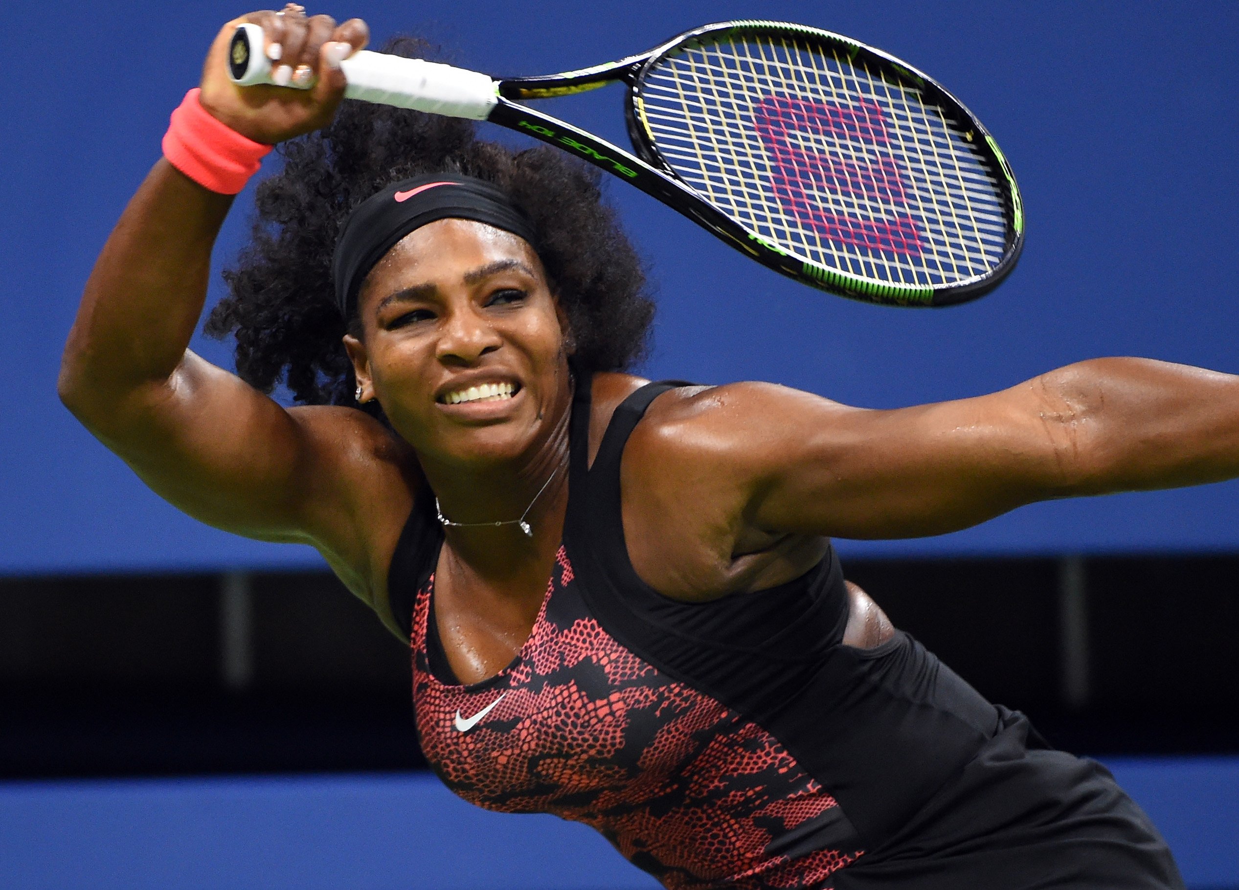 Serena Williams hits a return. Photo: USA Today Sports