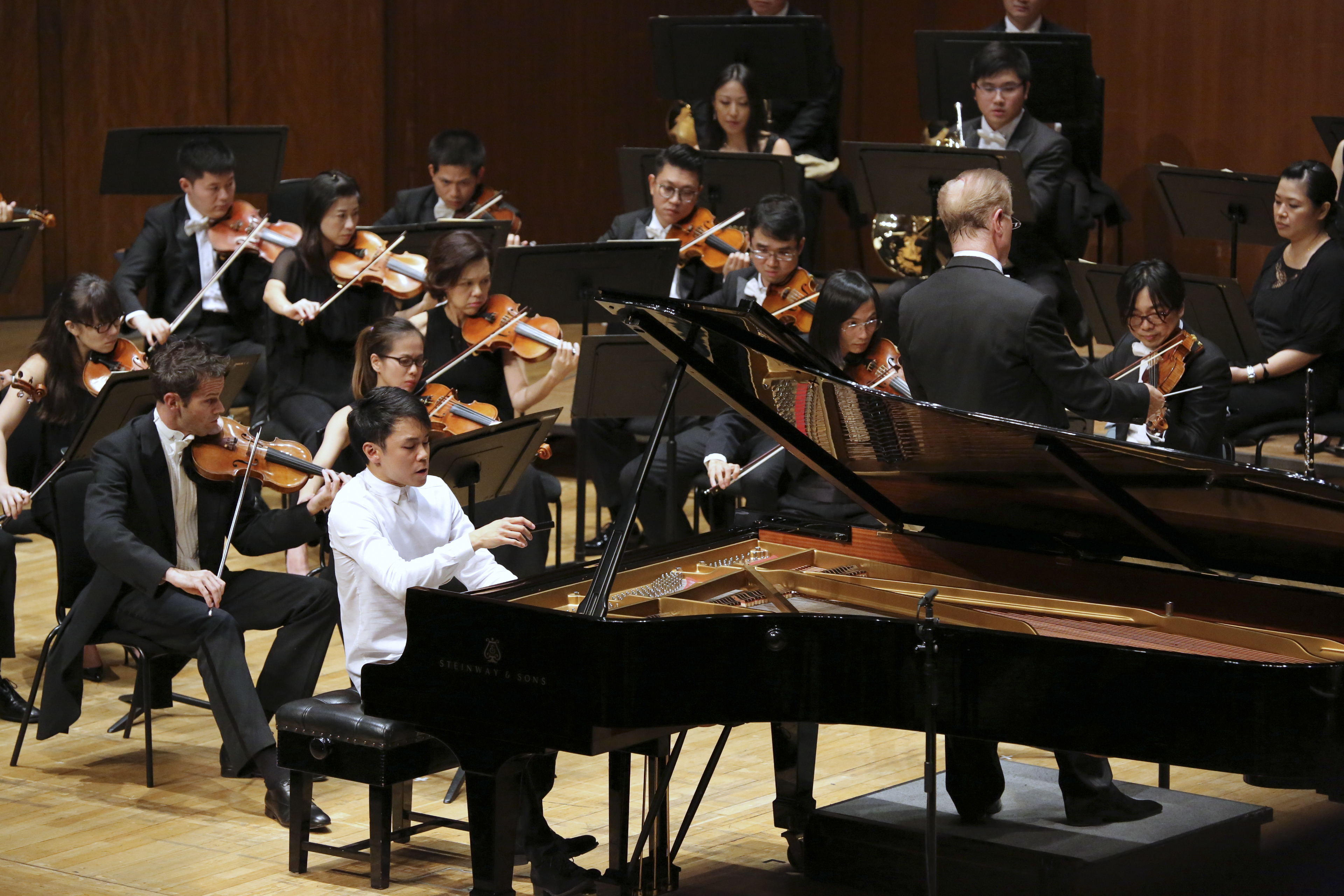 Ben Kim played with finesse but the expected explosions never arrived. Photos: Hong Kong Sinfonietta