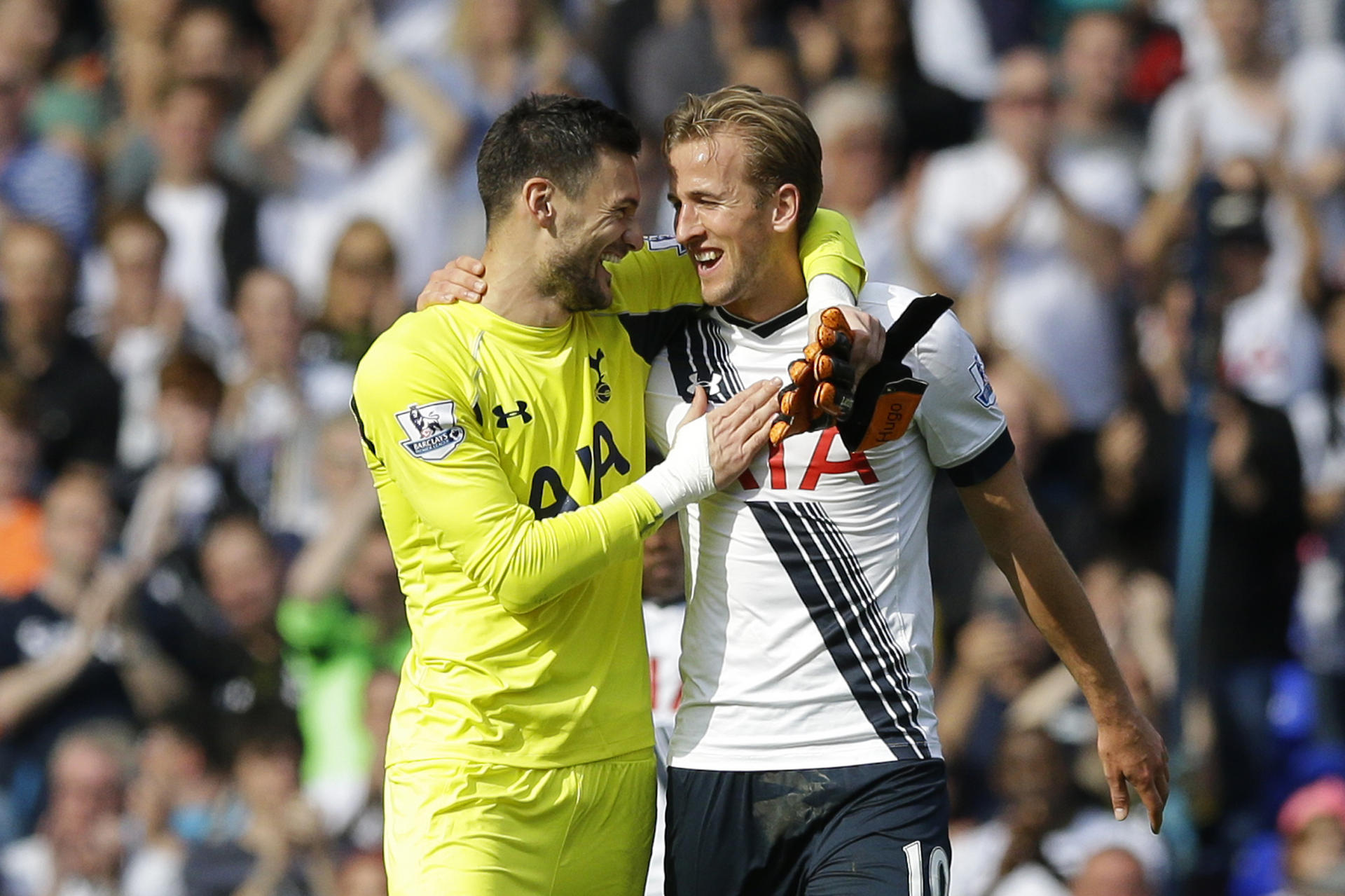 Spurs' goalkeeper Hugo Lloris (left) celebrates with Harry Kane after the team's 4-1 trouncing over City. Photo: AP