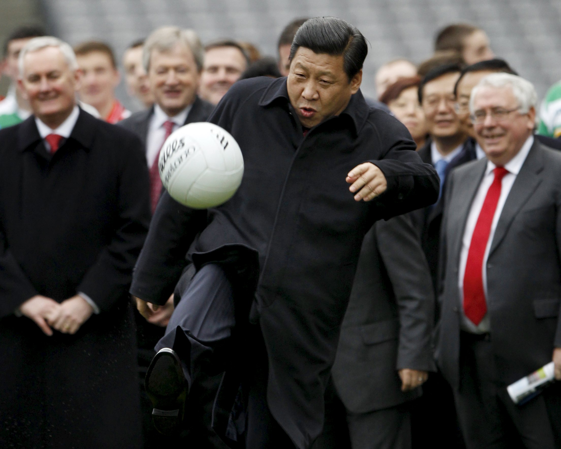 Xi Jinping kicking a football on a visit to Ireland in 2012. Photo: Reuters