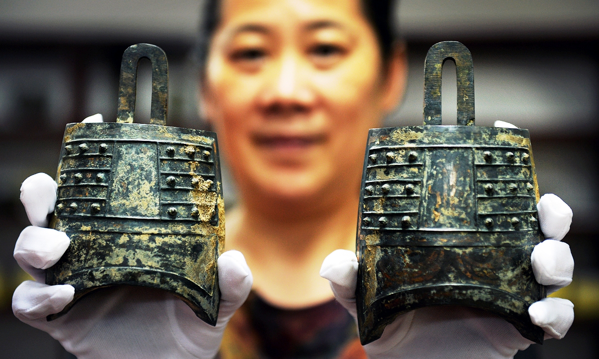 A selection of relics from one of the largest archaeological finds ever in China, a 2,000 tomb complex near Nanchang, Jiangxi province. Photos: Xinhua