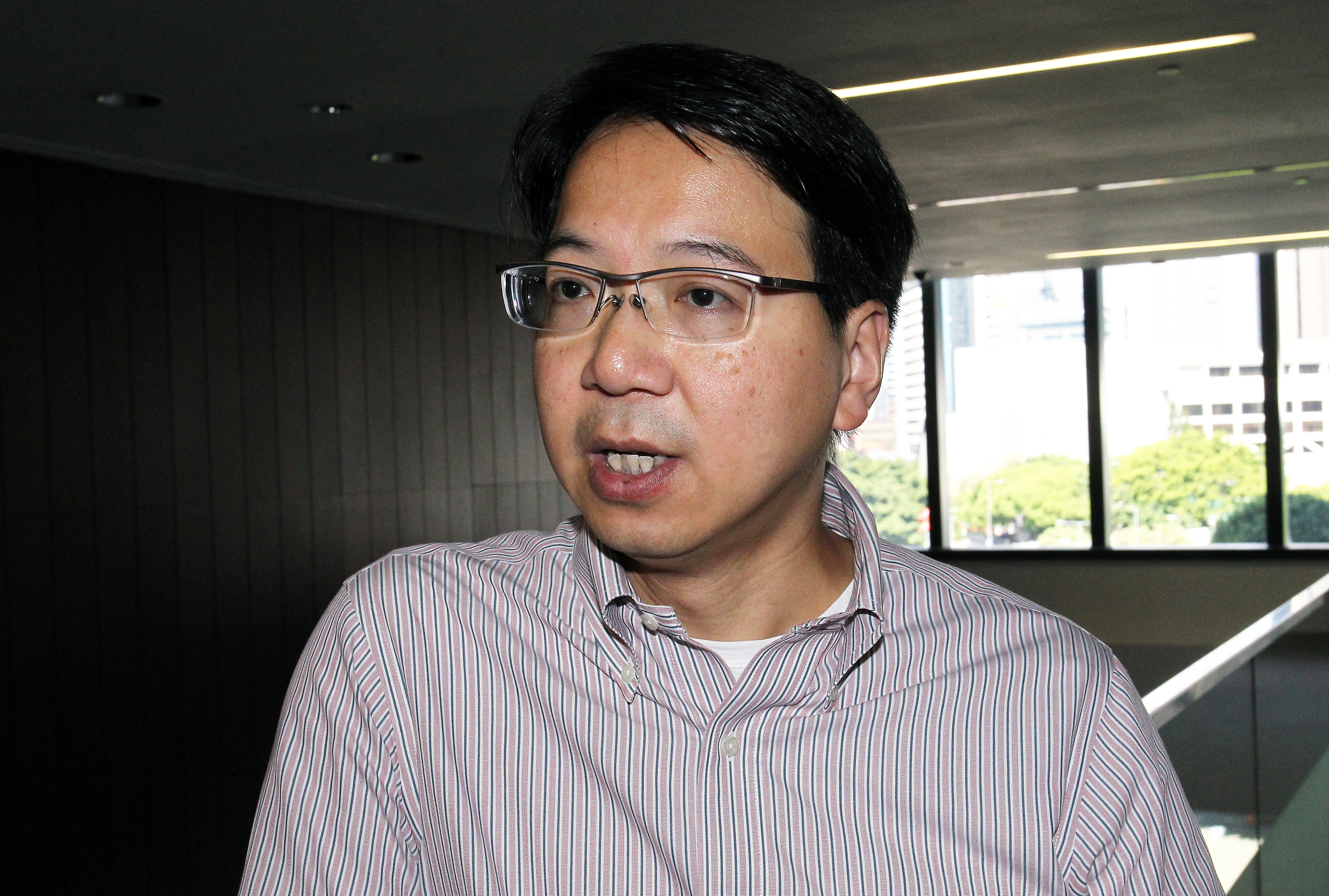 IT sector lawmaker Charles Mok voiced support for good cooperation between the new bureau and other departments. Photo: Dickson Lee