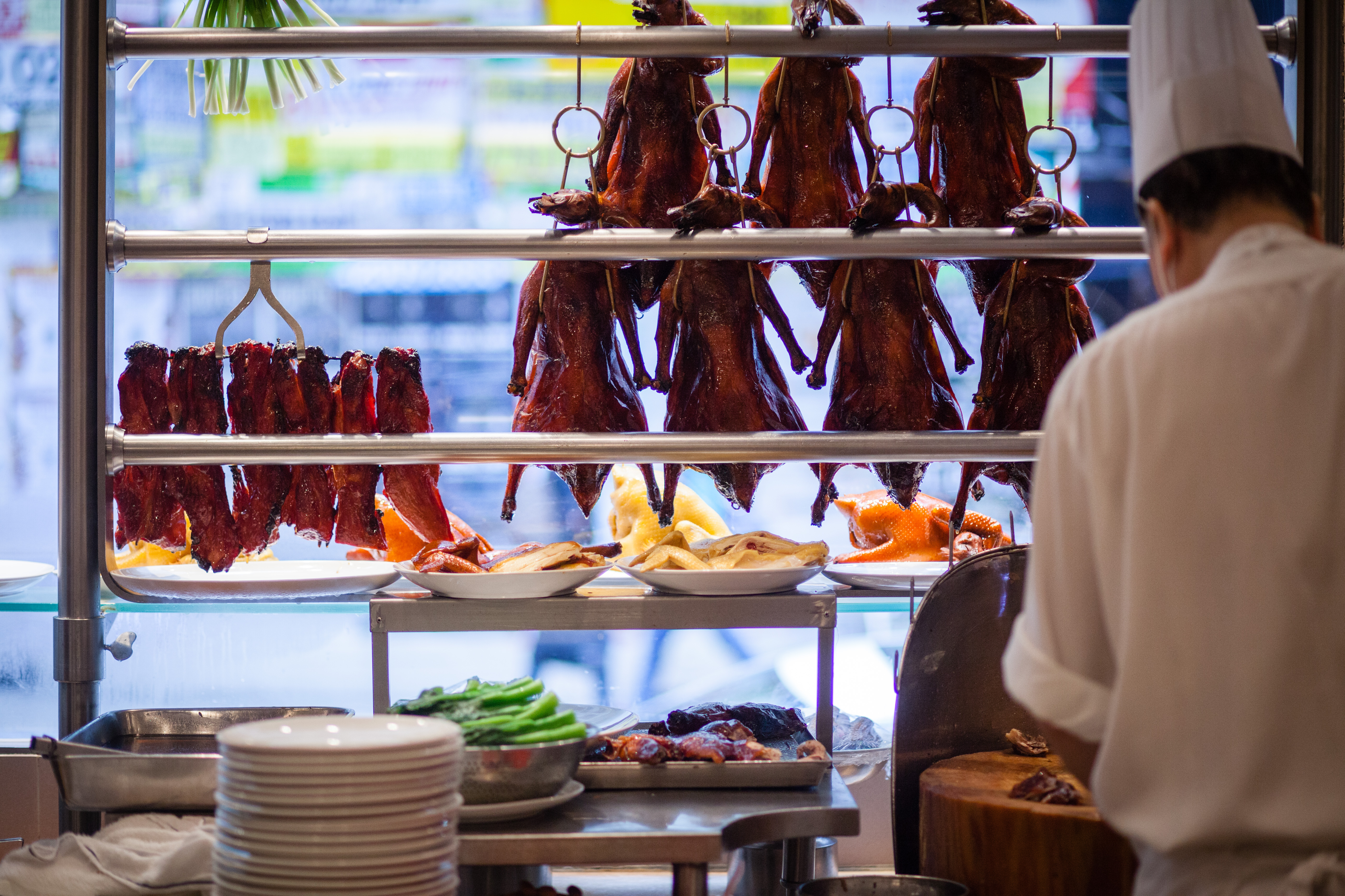 Yung Kee Restaurant is known for its charcoal-grilled barbecue meats (especially roast goose) and classic Cantonese fare.