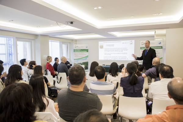 UISZ’s seminar on International Baccalaureate education attracted many parents of prospective students in Hong Kong.