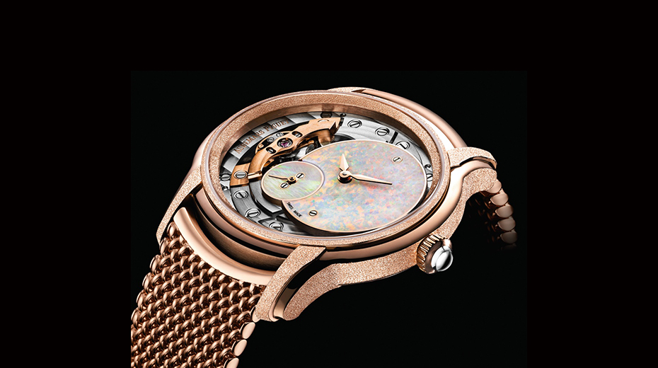 Millenary Frosted Gold Opal Dial watch in 18-carat pink gold, hammered and satin-finished, with white opal dials. Complemented with an 18-carat pink gold Polish mesh bracelet.