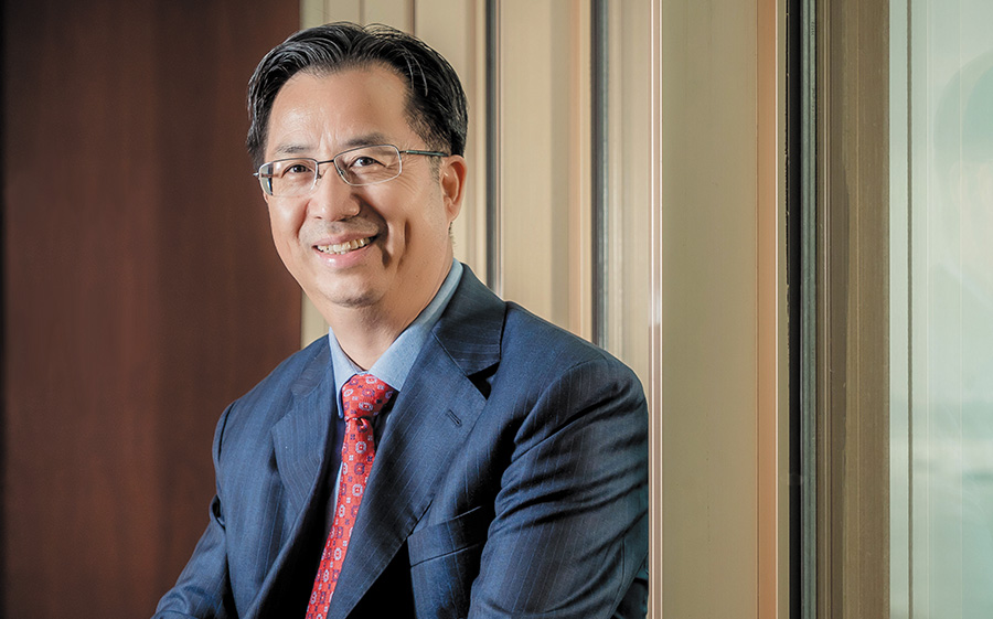  “We firmly believe that the high-quality development of the financial services industry requires the deep integration of finance and cutting-edge technology.”  
Mike CHEN, CEO of China Everbright Bank, Hong Kong Branch