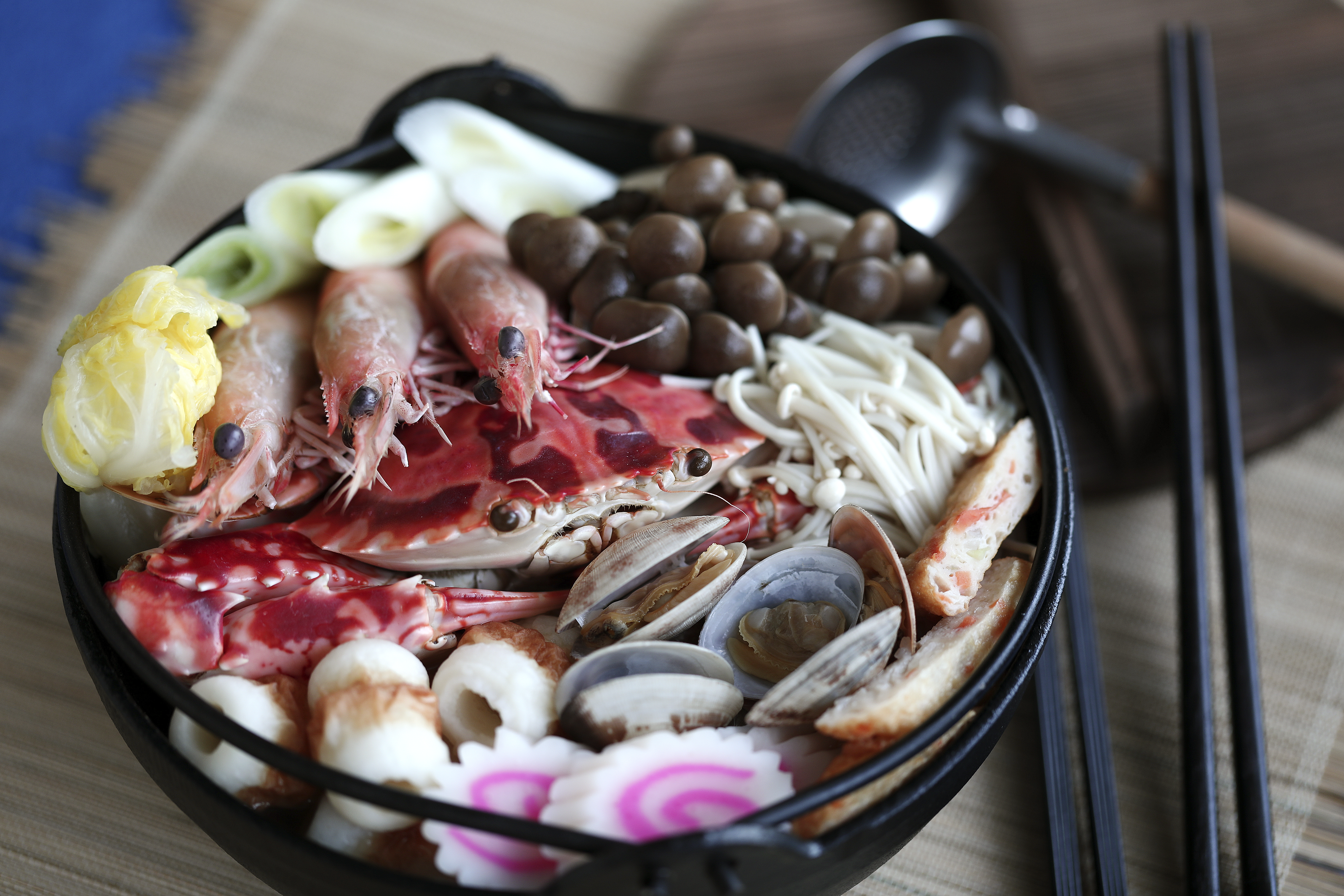 Japanese seafood hotpot