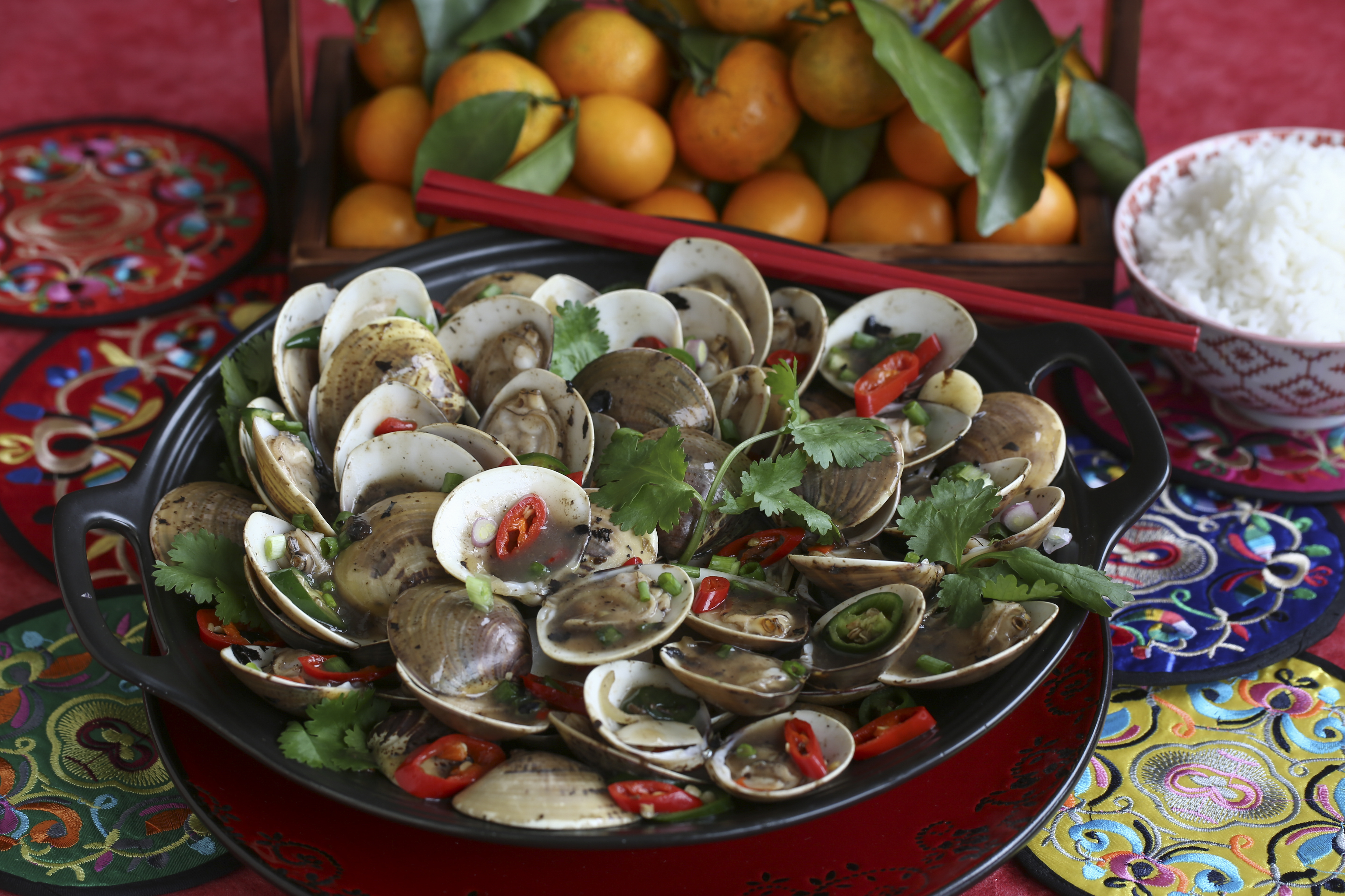 Easy Chinese clams with black bean sauce