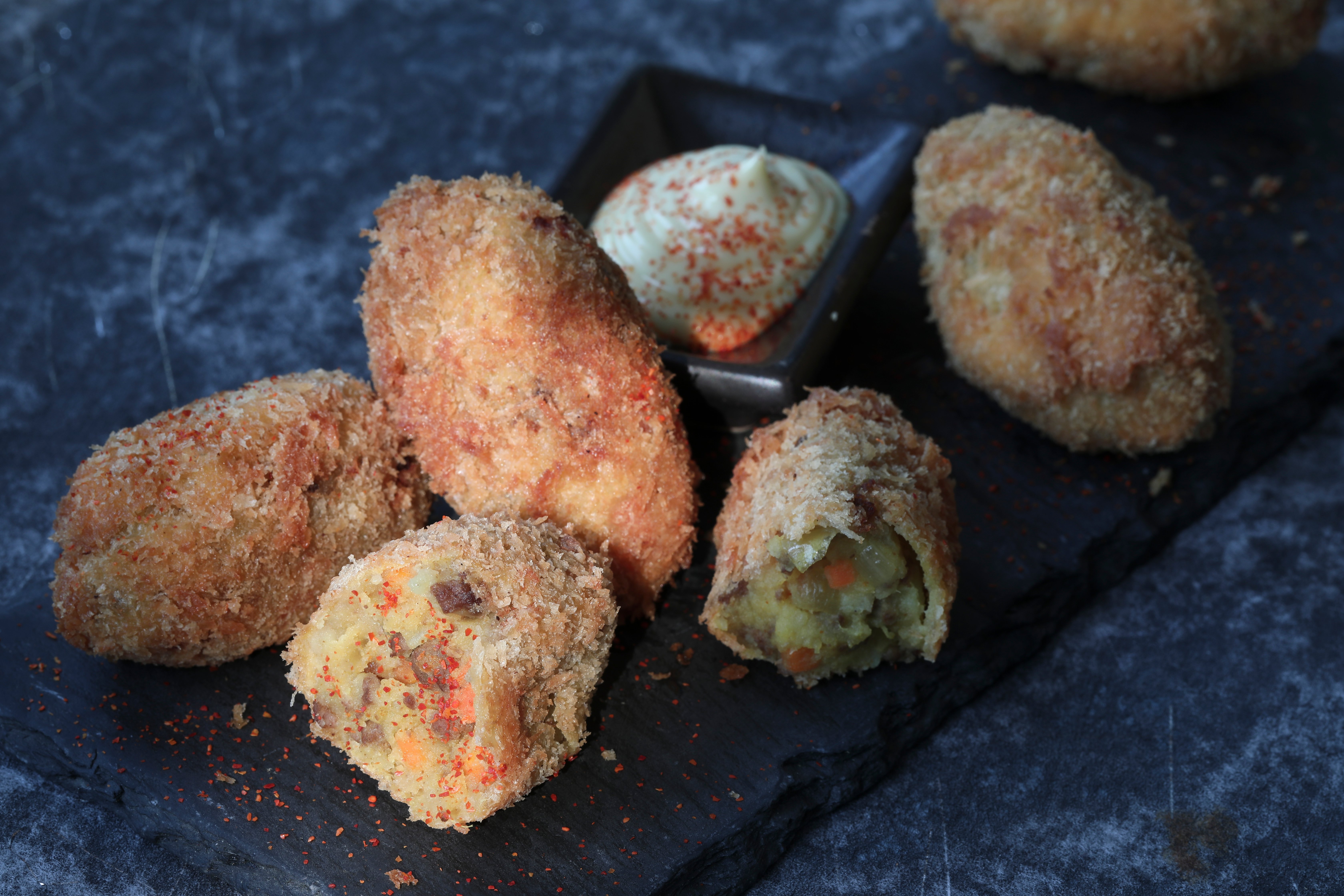 Easy Japanese fusion curry potato croquettes