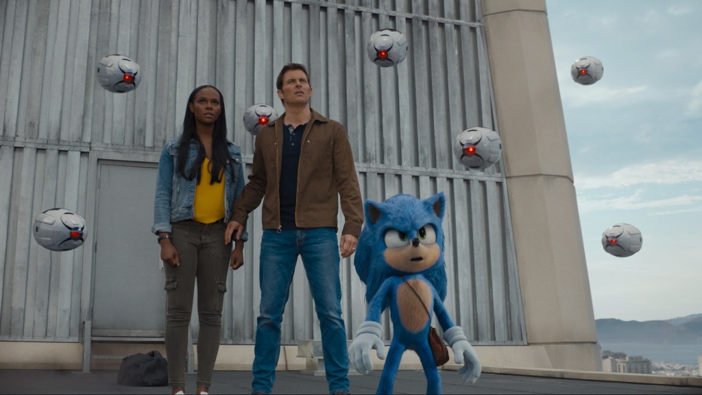 Sonic the Hedgehog’s first design that freaked out the entire internet didn’t have a big reaction in China. (Picture: Paramount Pictures and Sega of America)