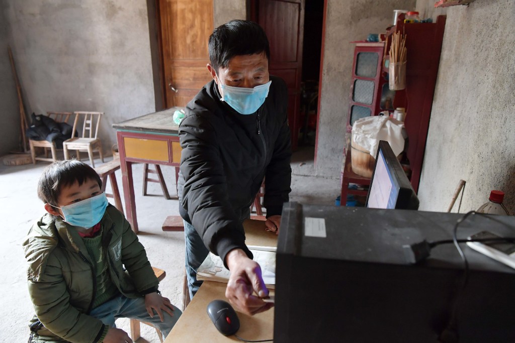 Students living in remote areas in rural China are having a hard time as the coronavirus outbreak forces schools to move their classes online. (Picture: Xinhua)