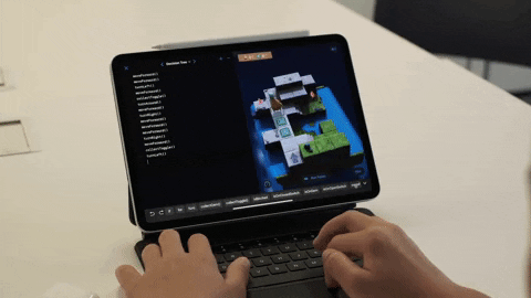 Typing in the correct commands will get Byte, the cyclops character, to complete goals such as collecting a gem. (Picture: Chris Chang/Abacus)