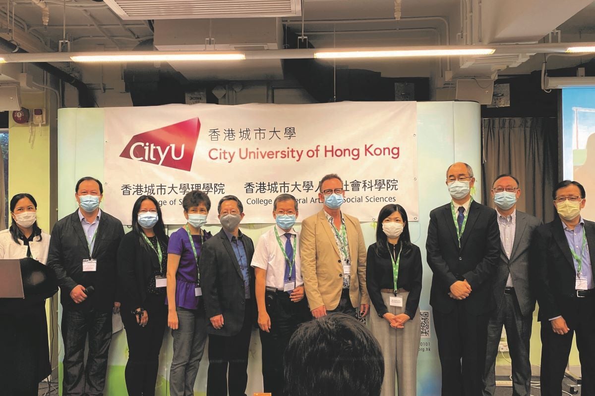 Guests from the Gifted Education Section of the Education Bureau, and CityU faculty members attended the opening seminar. 