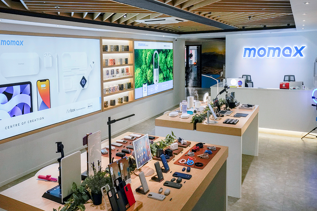 The MOMAX brand is renowned for its diverse product portfolio that
effortlessly reflects the latest market trends. Photo: provided by the interviewee