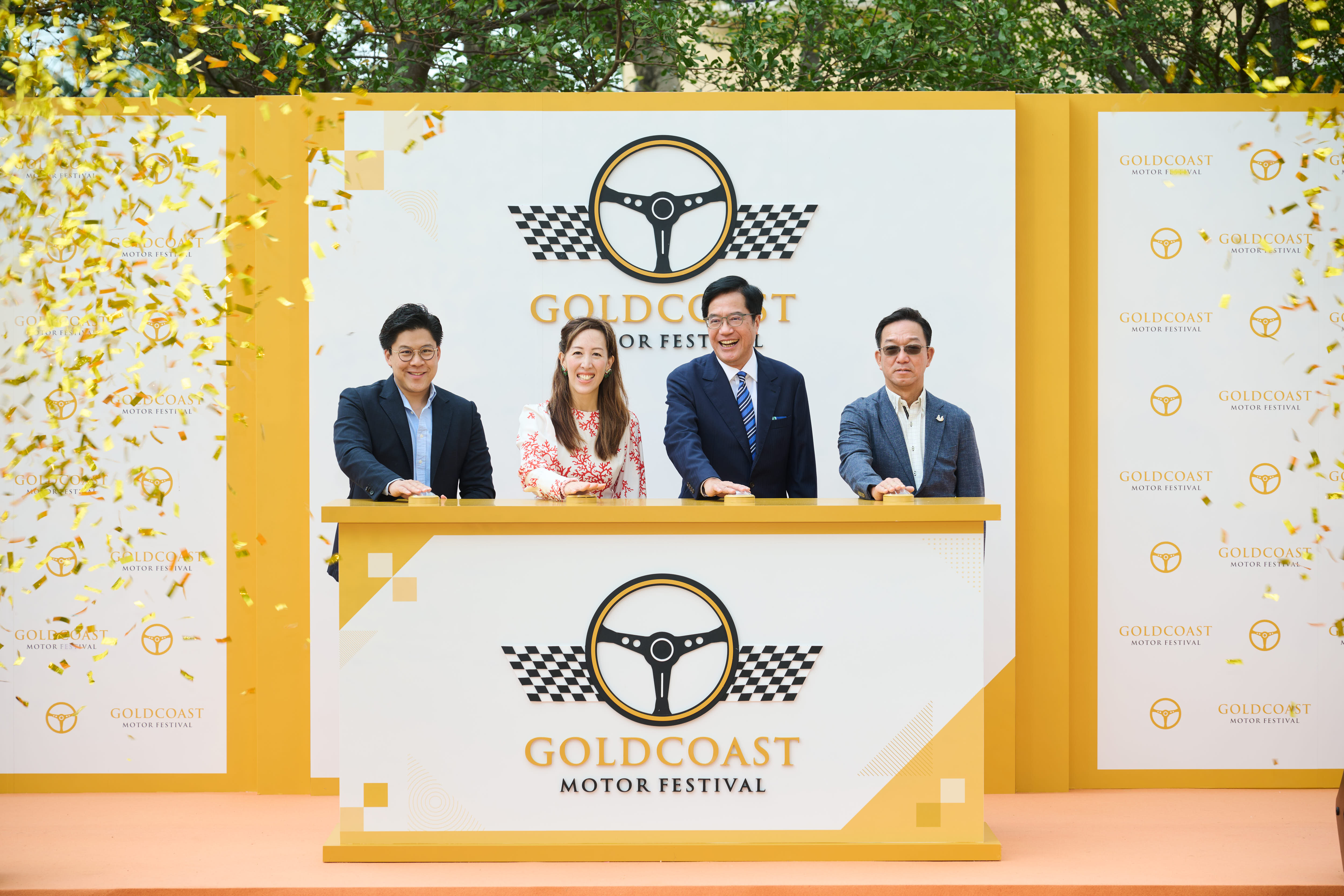 Gold Coast Motor Festival was officially opened by The Honourable Michael Wong, GBS, JP, Deputy Financial Secretary, HKSAR (second right); The Honourable Kenneth Lau, SBS, MH, JP, Member of the Executive Council (first right); The Honourable Kenneth Fok, JP, Member of the Legislative Council (first left), and Ms Nikki Ng, Non- Executive Director of Sino Group (second left).