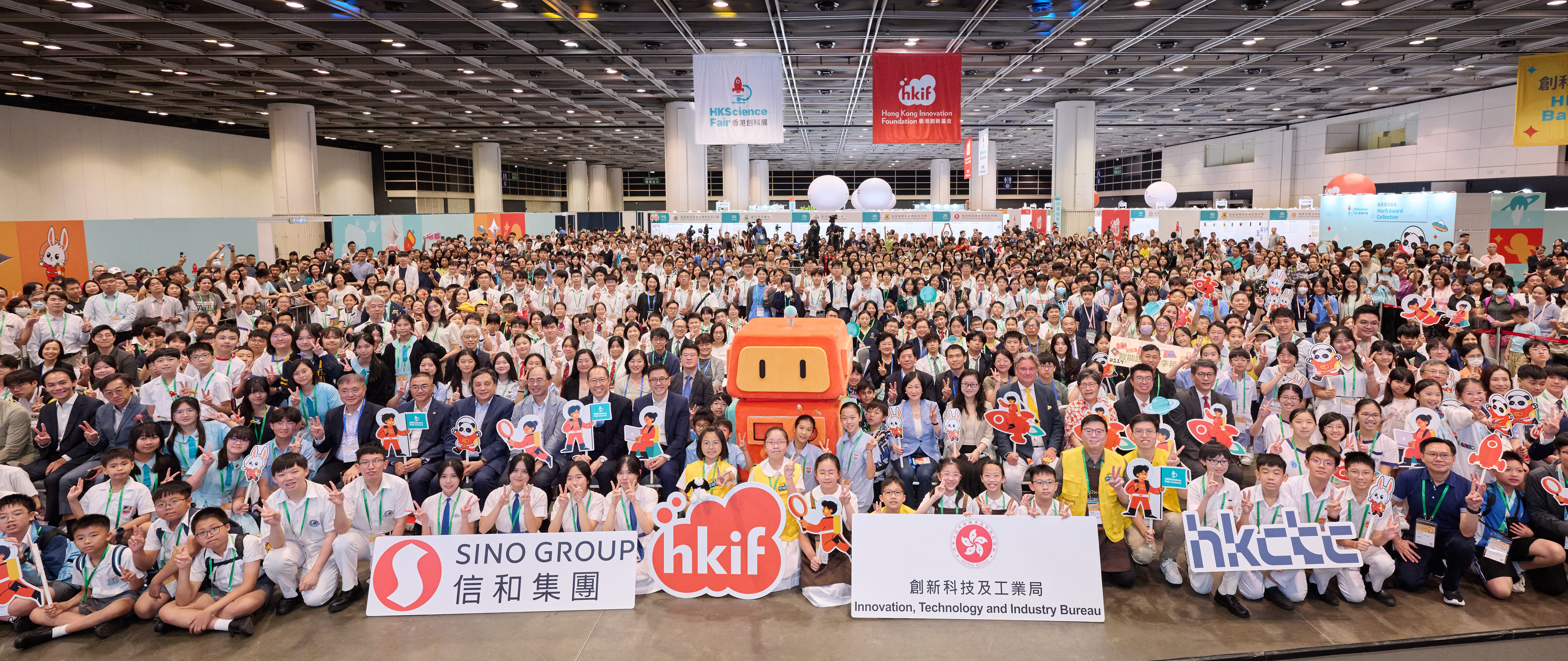 A successful conclusion to the Fourth Hong Kong Science Fair.