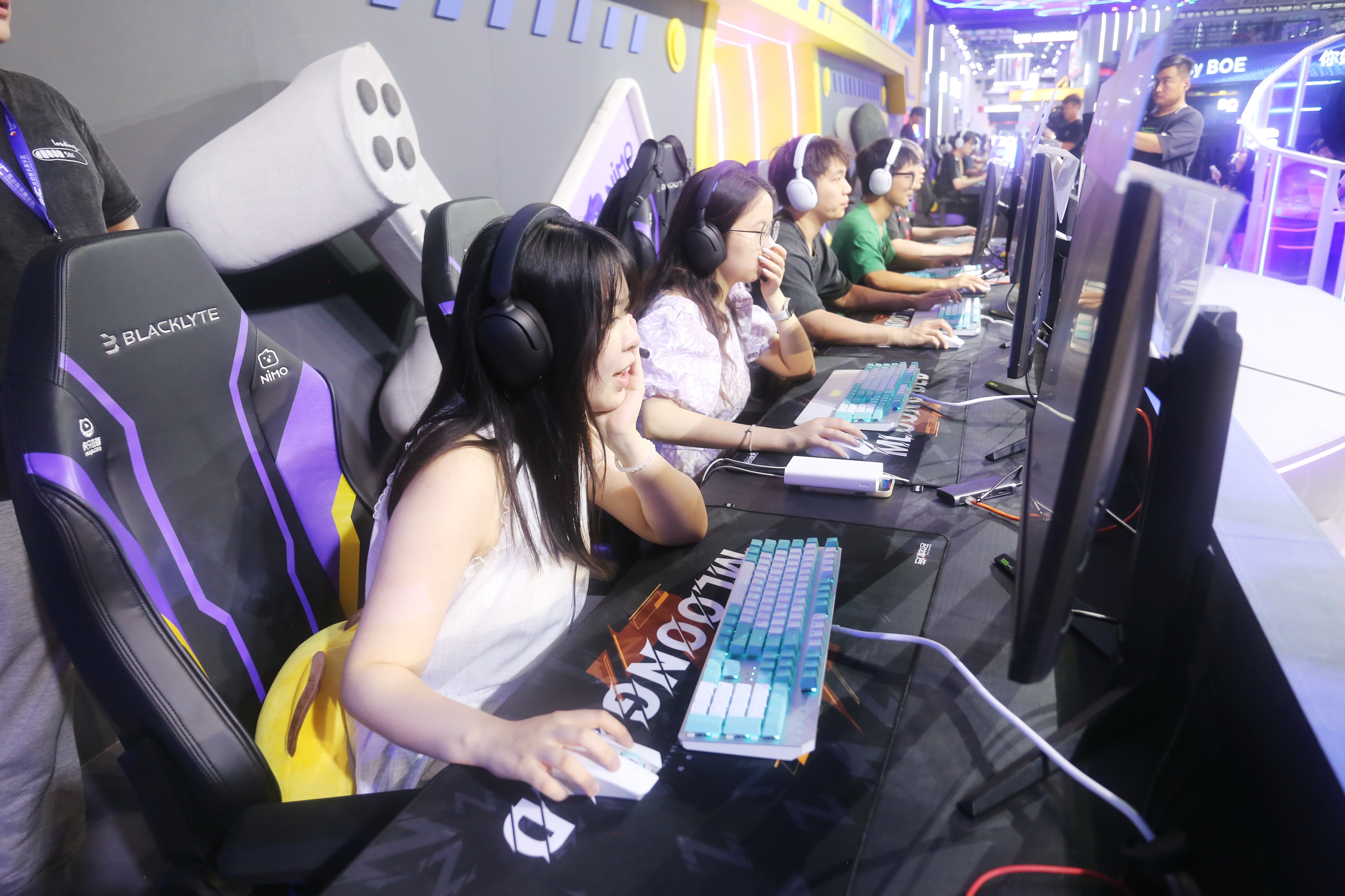 Chinese university student’s expulsion sparks backlash