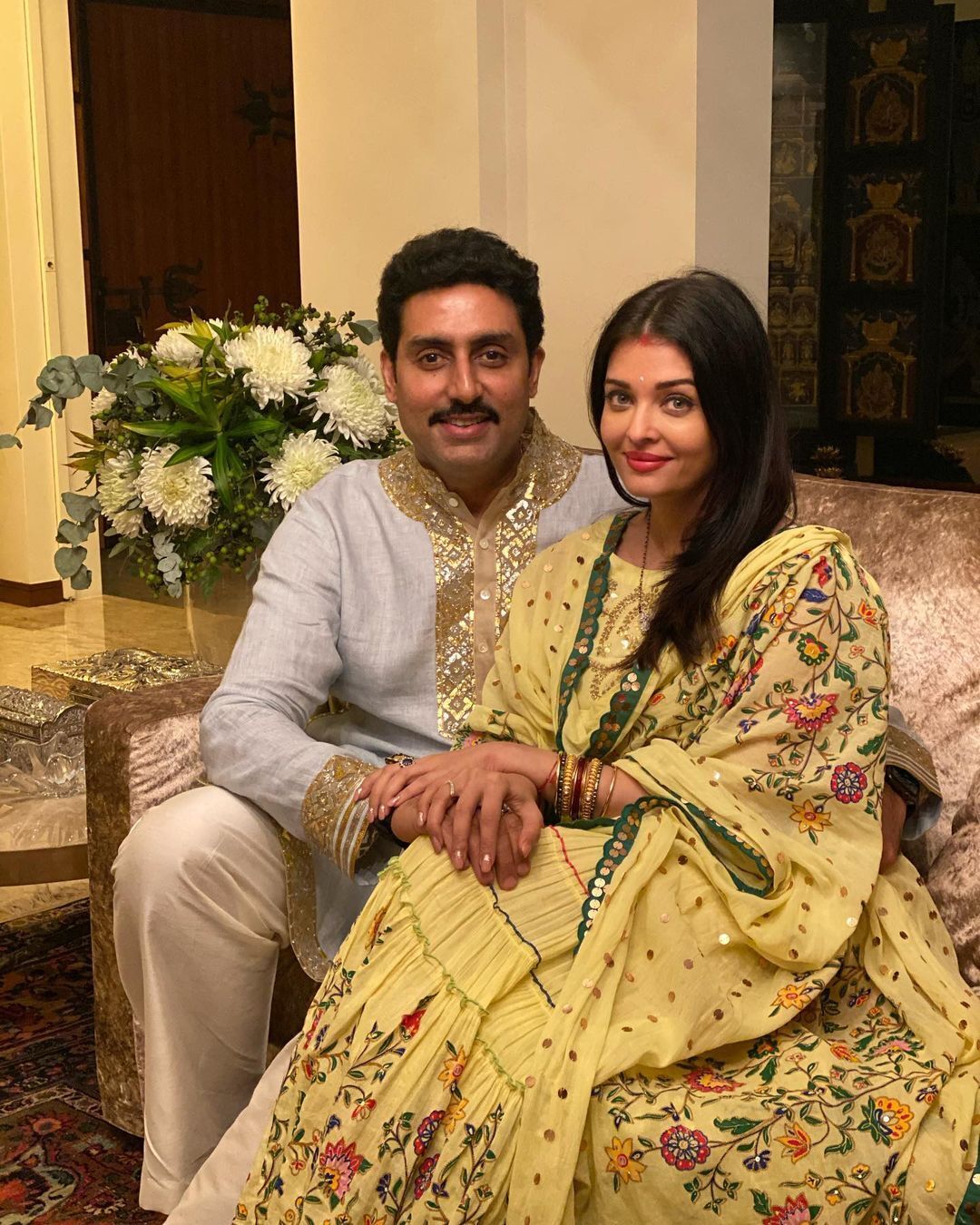 Bollywood star Abhishek Bachchan with his wife, former Miss World and actress Aishwarya Rai Bachchan. Photo: @bachchan/Instagram