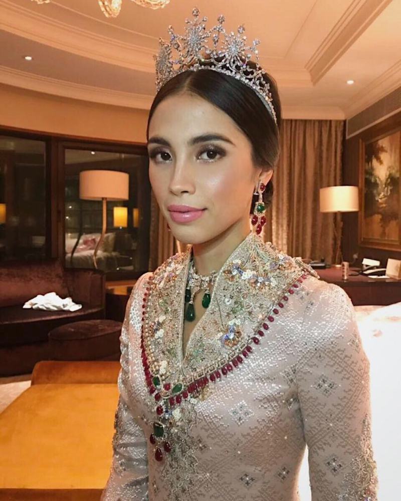 Julia Rais Tengku Putri Iman Afzan / Perkahwinan Anak Julia Rais Ym