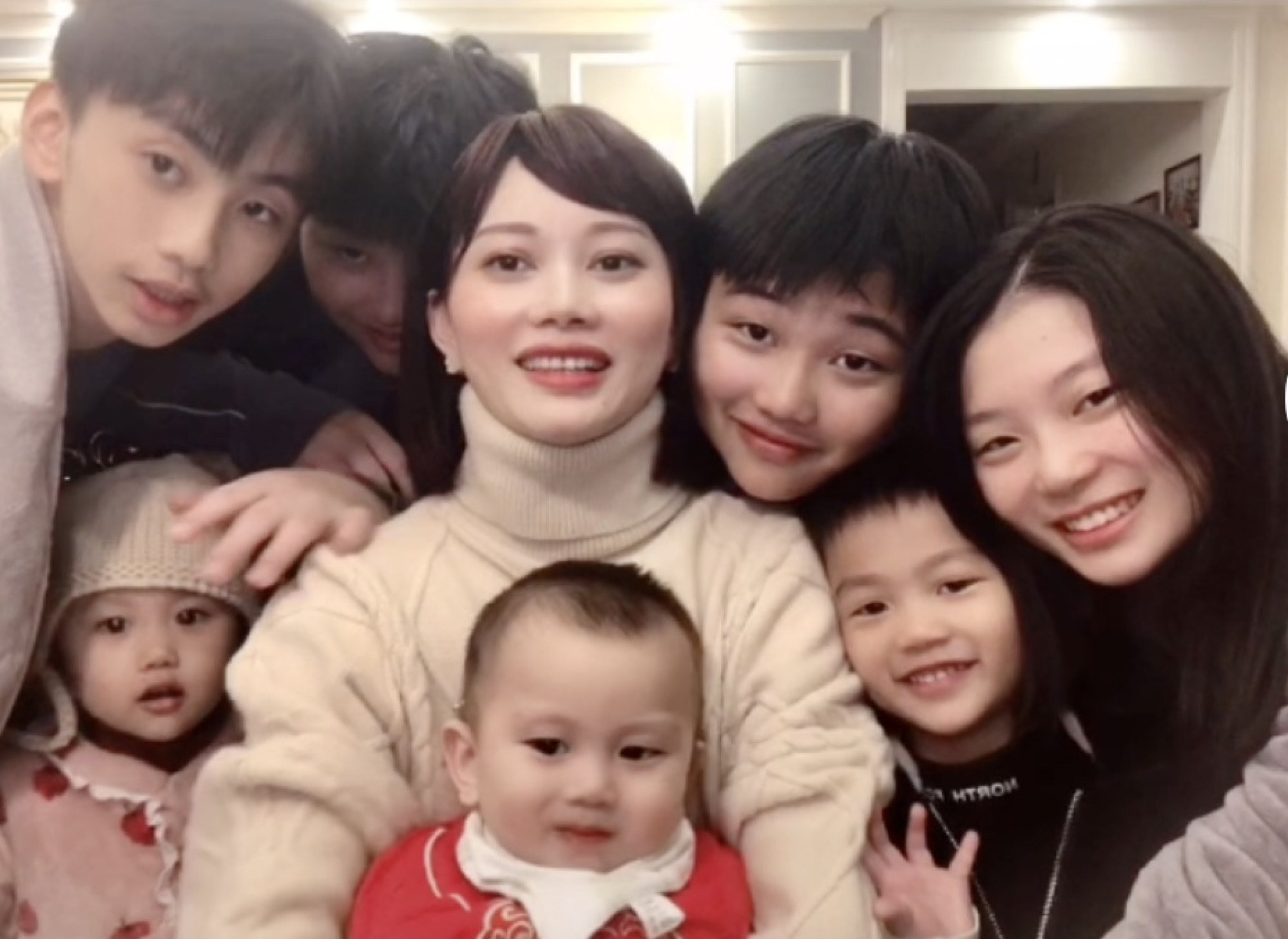 Zhang with her children. Photo: Zhang Rongrong Zhang with her children. Photo: Zhang Rongrong