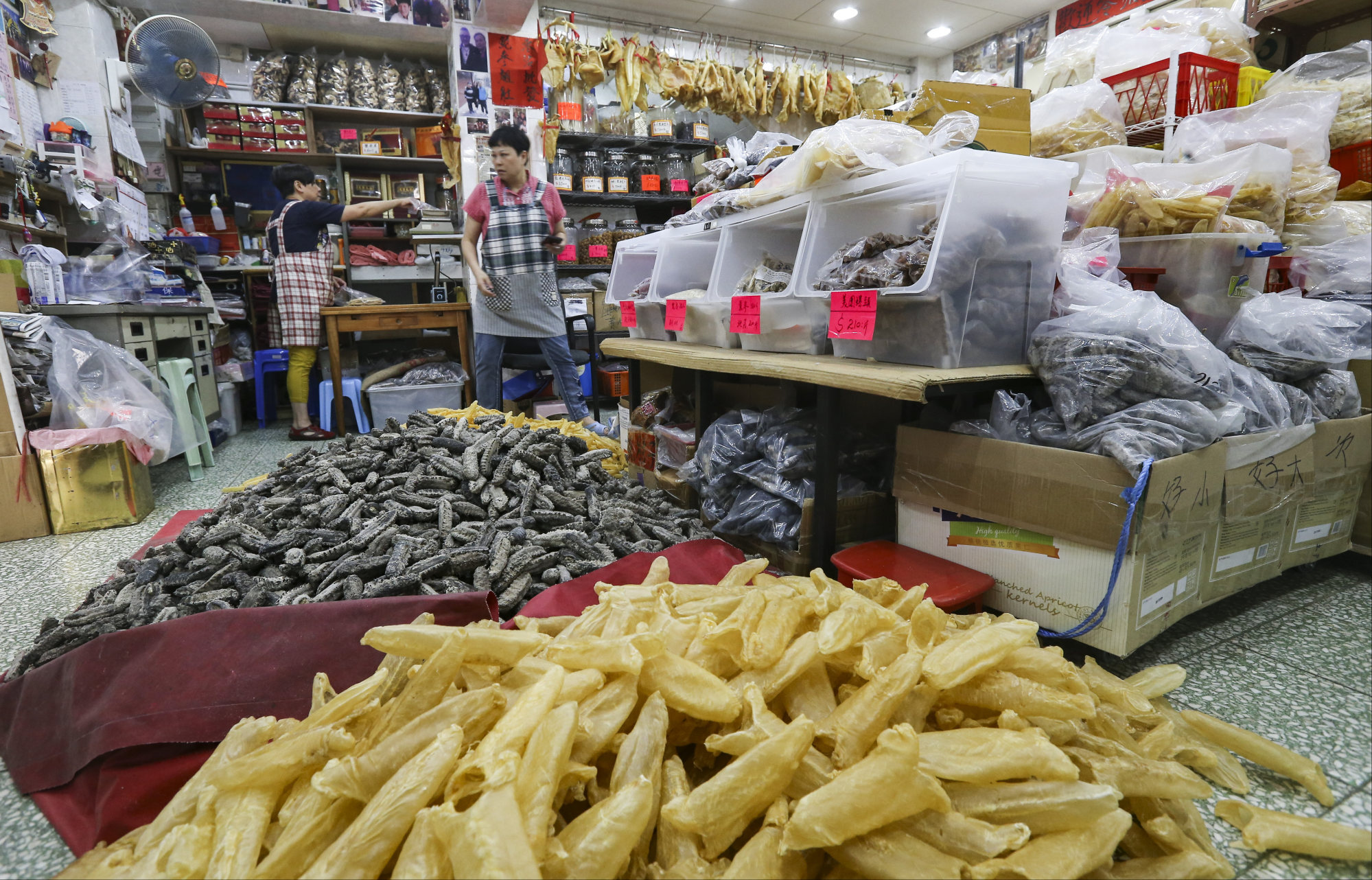 A dried seafood store in Sai Ying Pun, Hong Kong. Photo: Dickson Lee