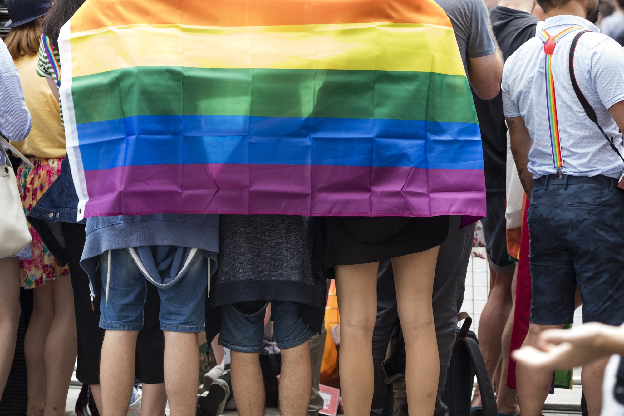 Китай декриминализировал гомосексуализм в 1997 году и был исключен из списка психических расстройств в 2001 году. Но в 2021 году суд поддержал решение о том, что учебник, называющий гомосексуализм психическим расстройством, не является неправильным.