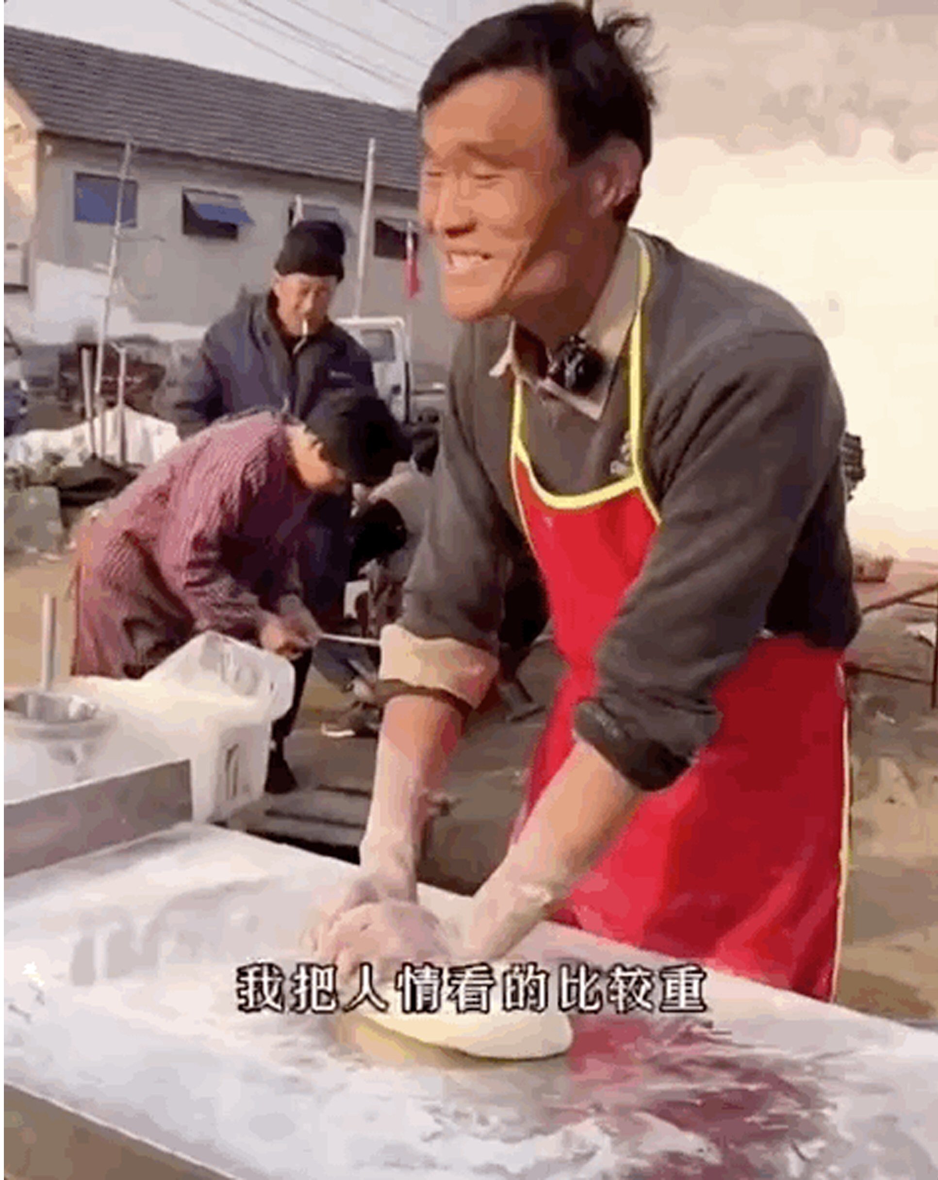 Cheng Yunfu – nicknamed Ramen Brother by online fans, at a rural market in Feixian county in China’s eastern Shandong province. Photo: Handout