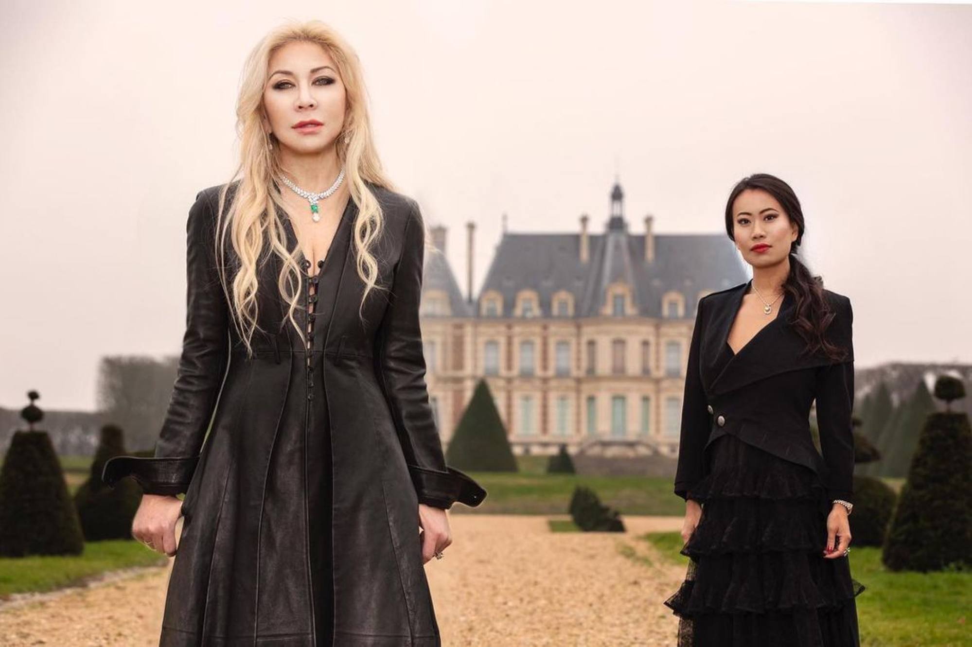 Anna Shay and Kelly Mi Li. Photo: @annashay93/Instagram