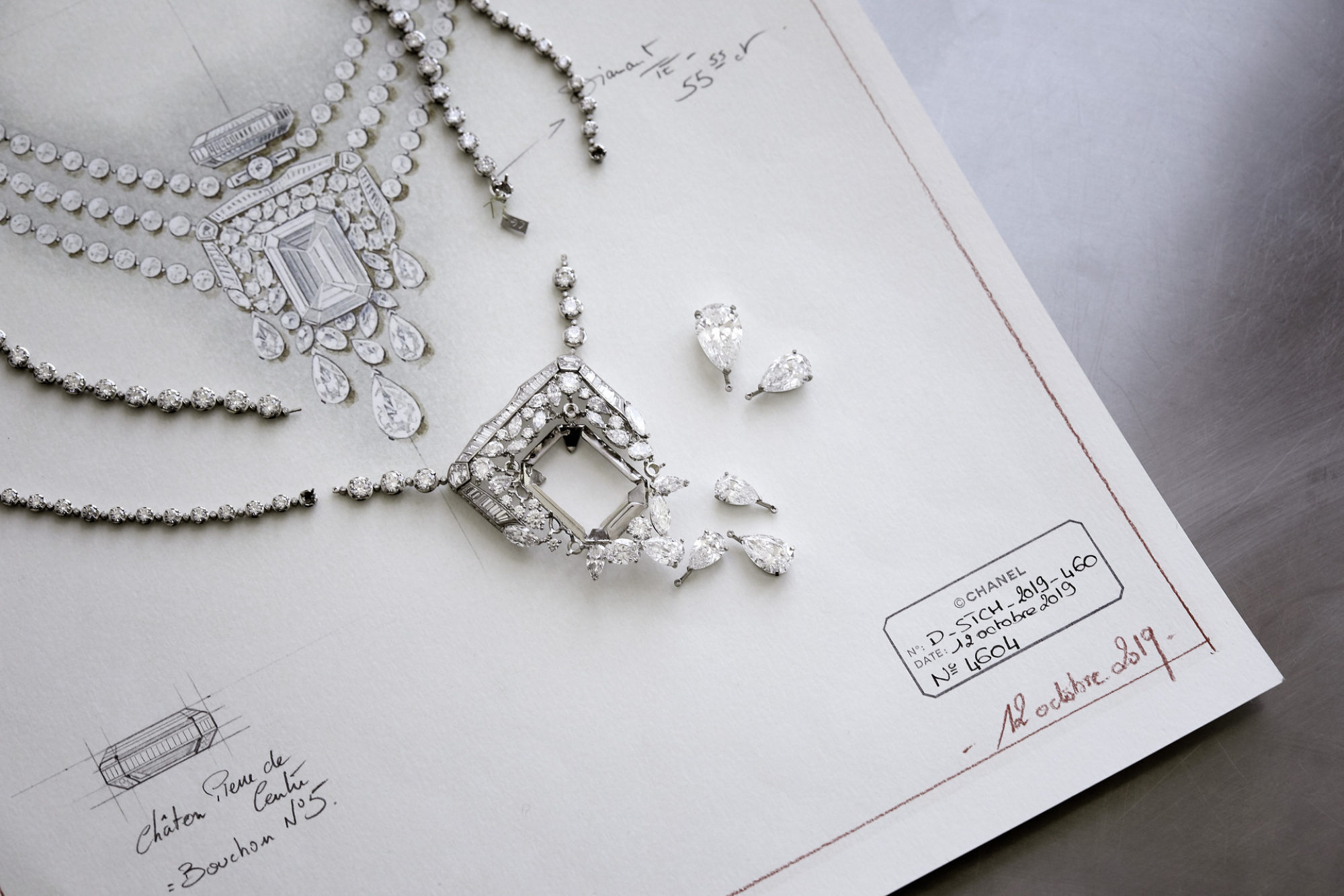 Chanel N°5 diamond necklace is an ode to the legendary perfume
