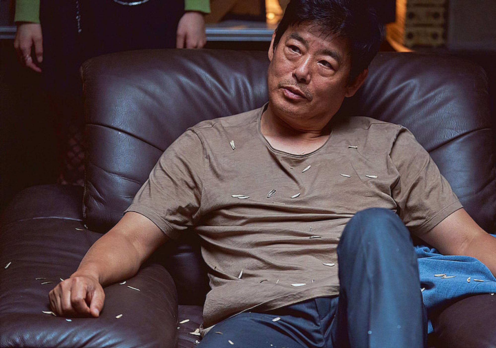 Sung Dong-il in a still from Sisyphus: The Myth.
