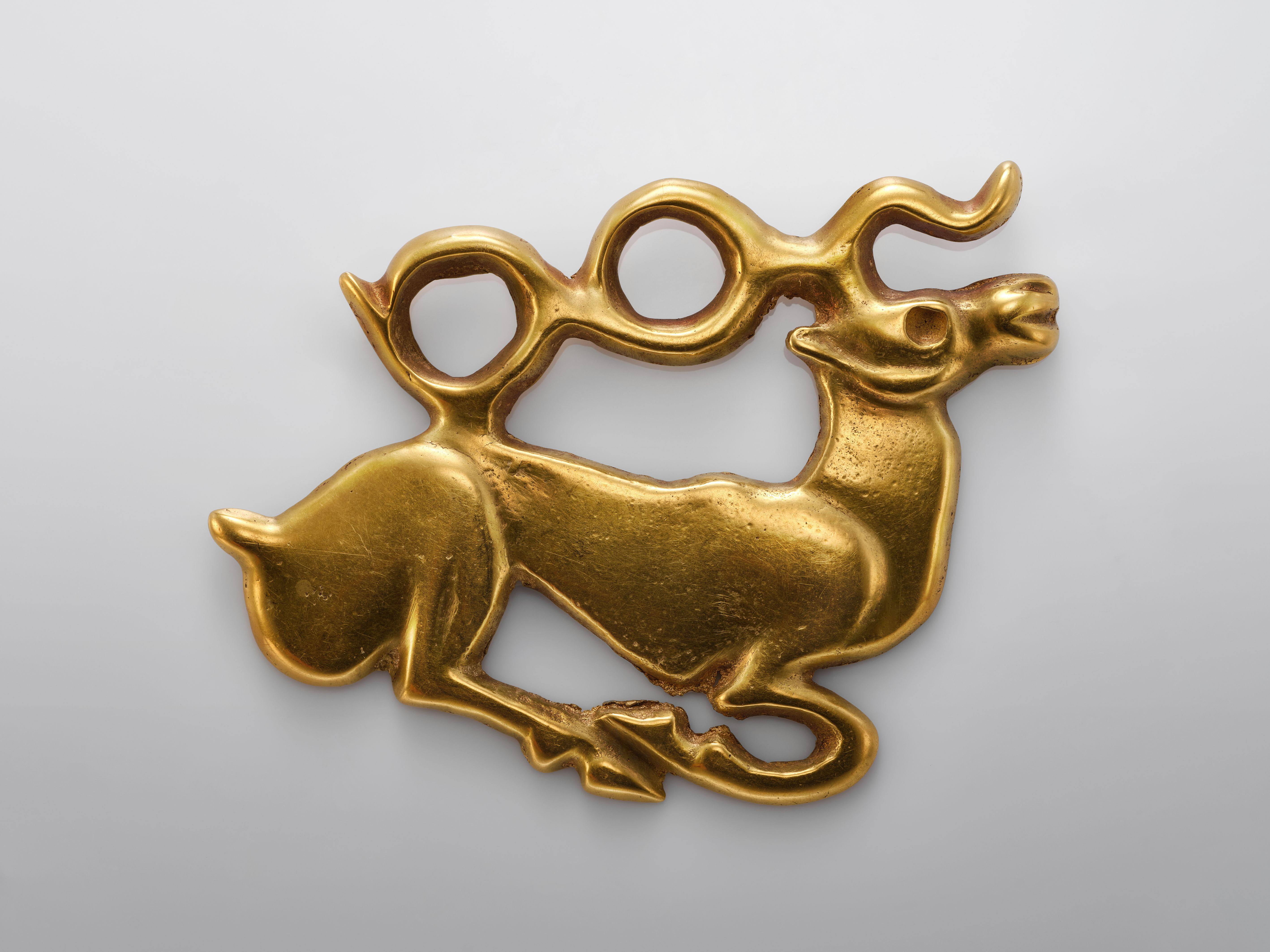 L’École Asia Pacific’s “The Art of Gold, 3,000 Years of Chinese Treasures” exhibition features several good-as-new gold pieces that are in fact thousands of years old. Photo: L’École Asia Pacific, School of Jewelry Arts