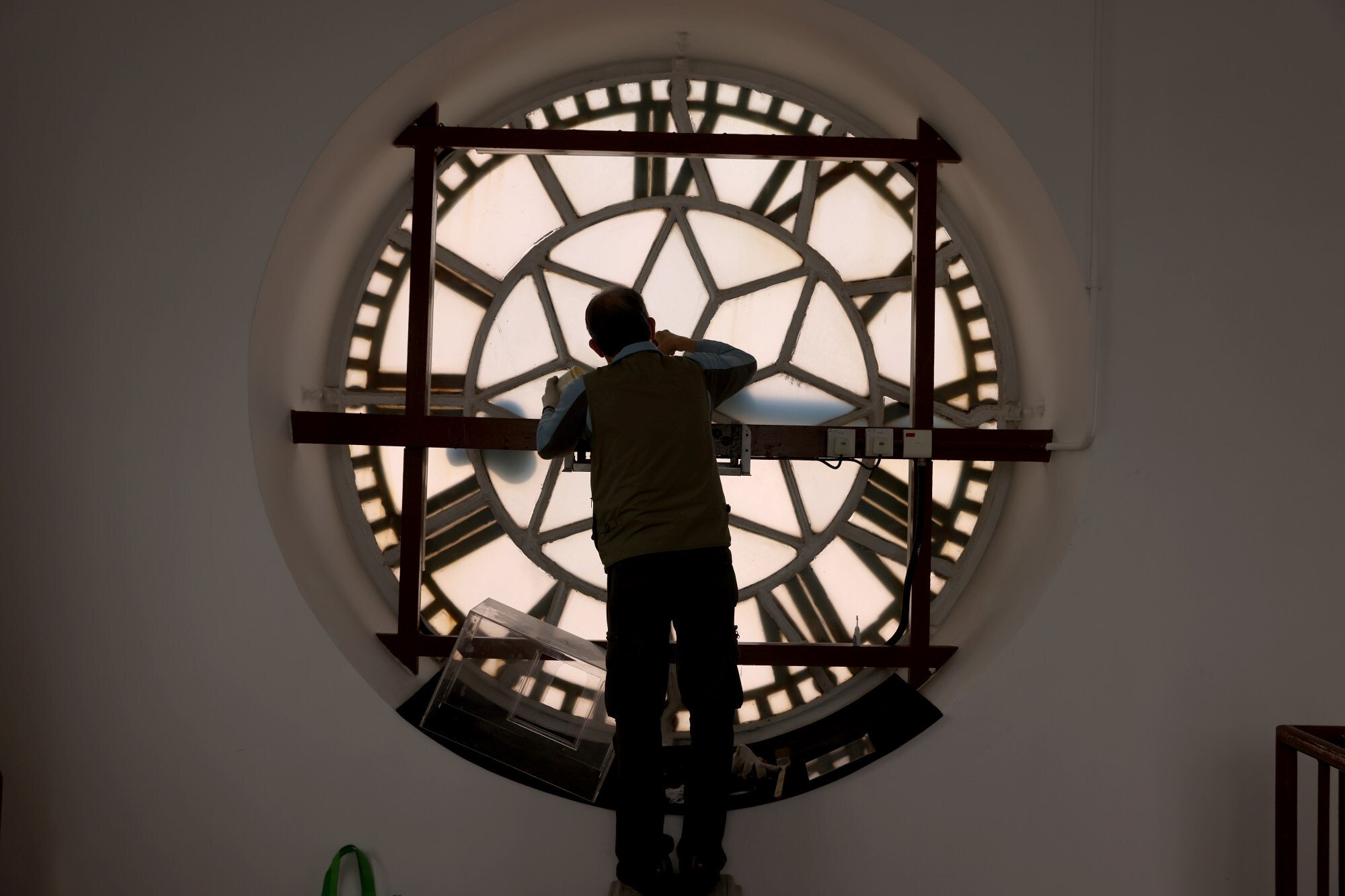 Maintenance work is carried out on the four clock faces every 15 days. Photo: Nora Tam