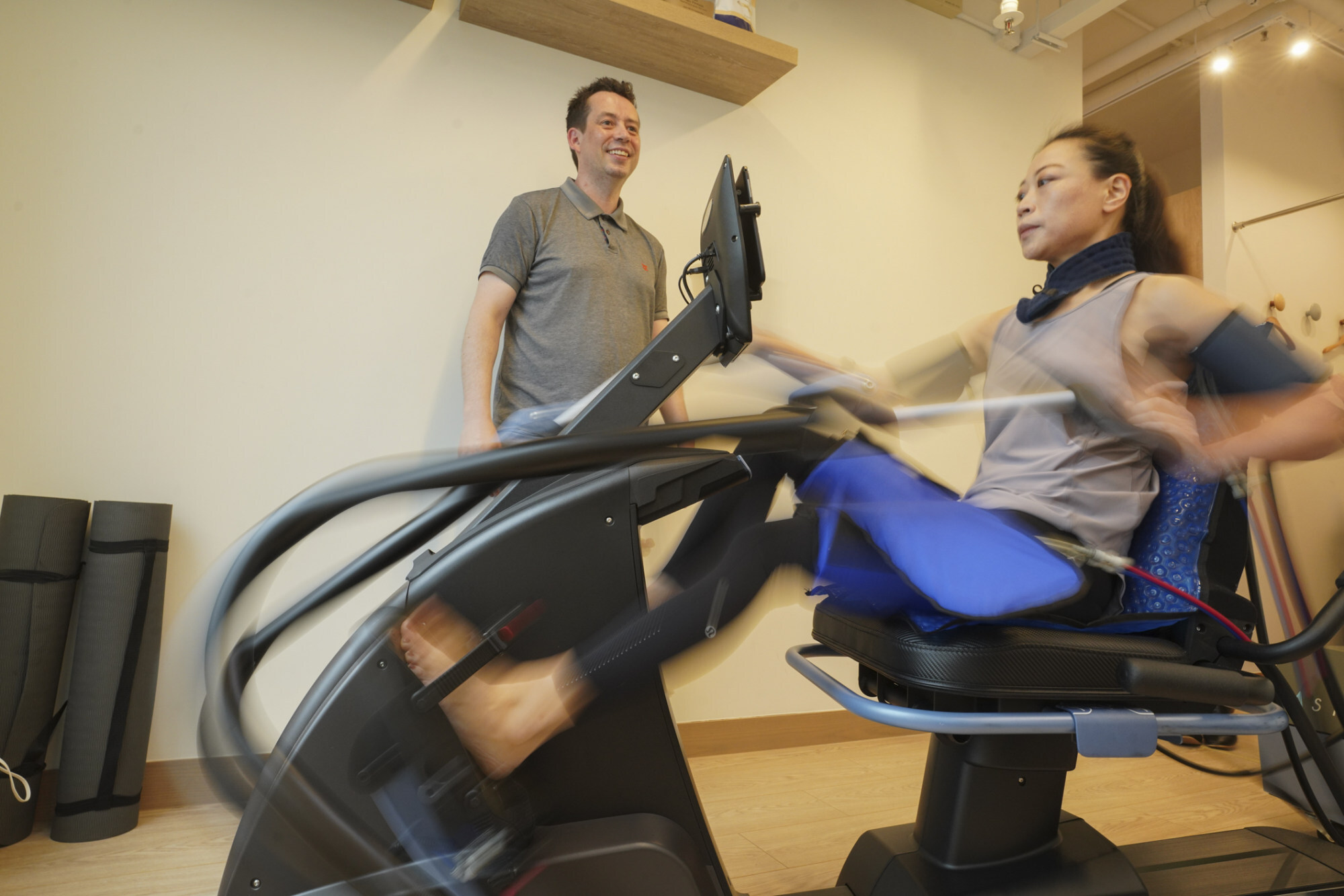 Vasper specialist Esther Fok demonstrates the Vasper system at the Clarke Clinic in Central, Hong Kong. Photo: Winson Wong