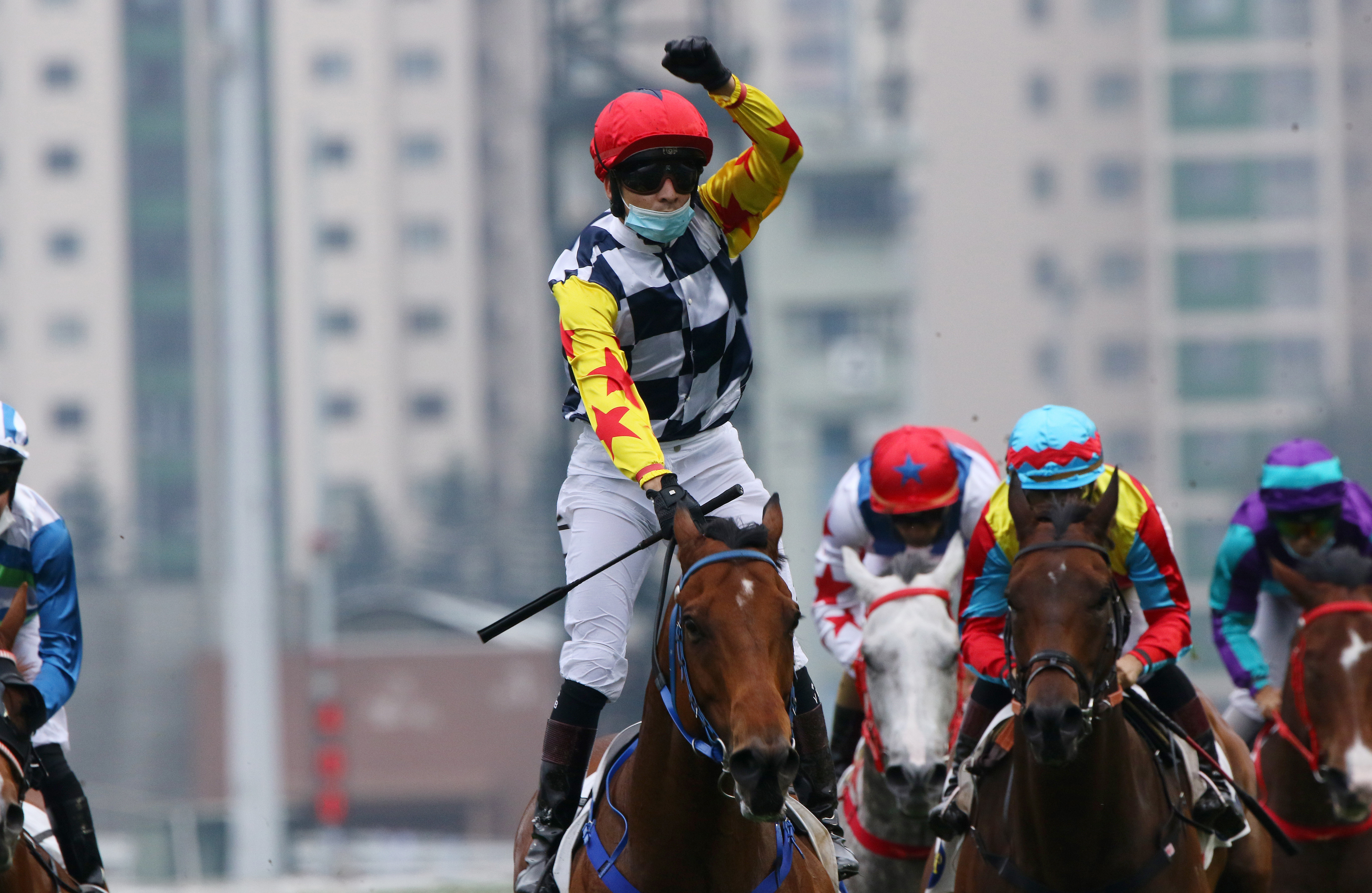 Vagner Borges salutes after winning aboard Amazing Star at Sha Tin on Monday. Photos: Kenneth Chan