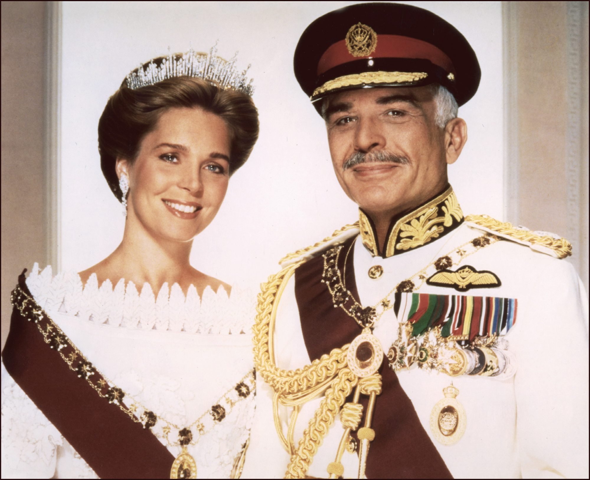 Принцесса муна. Хусейн ибн Талал Король Иордании. Король Иордании Абдалла Королева Нур. Принцессе Муне Аль-Хусейн. Жены короля Иордании Хусейна.