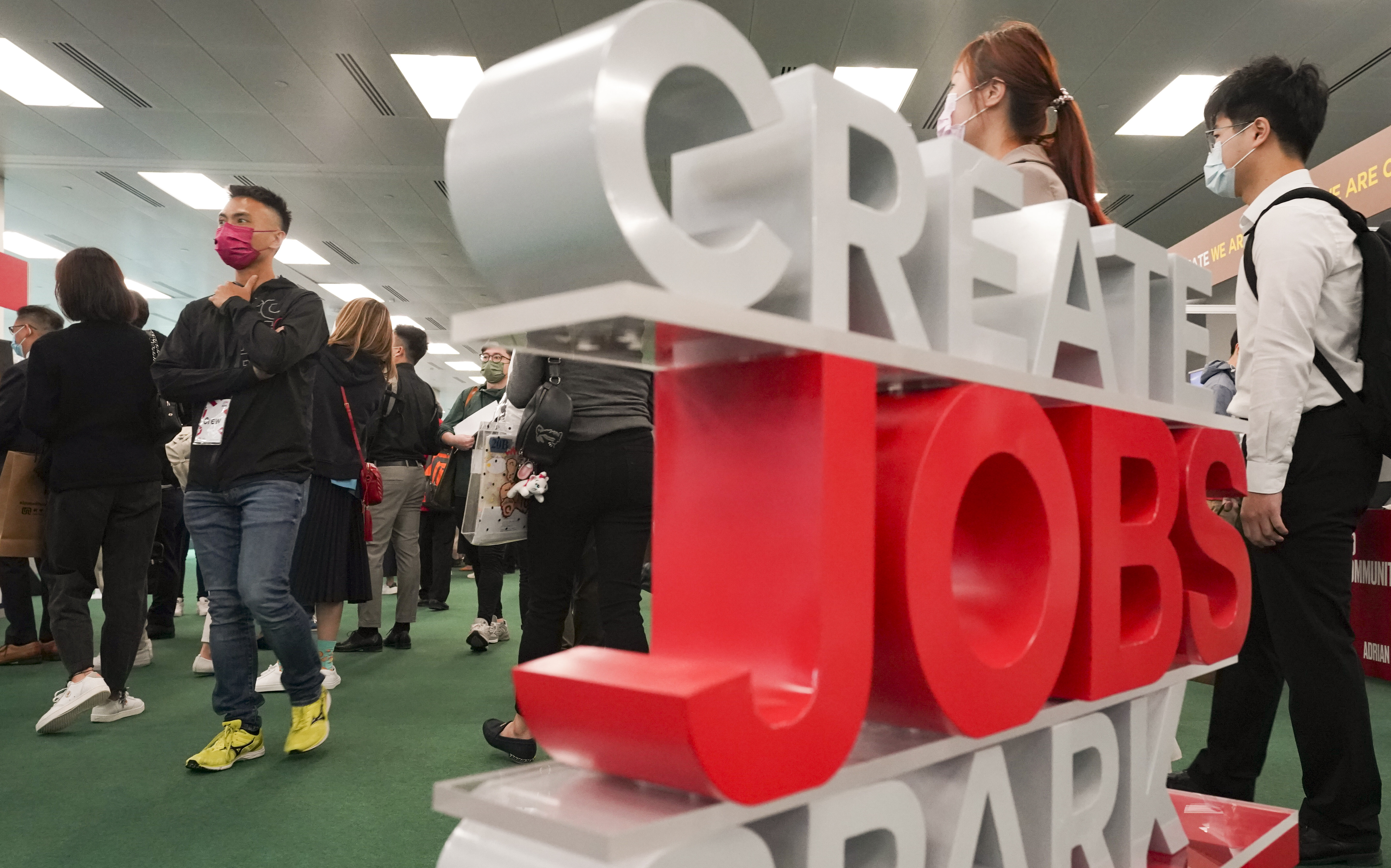 Hong Kong Graduates Will Enter Anaemic Job Market This Year Statistics Suggest South China Morning Post