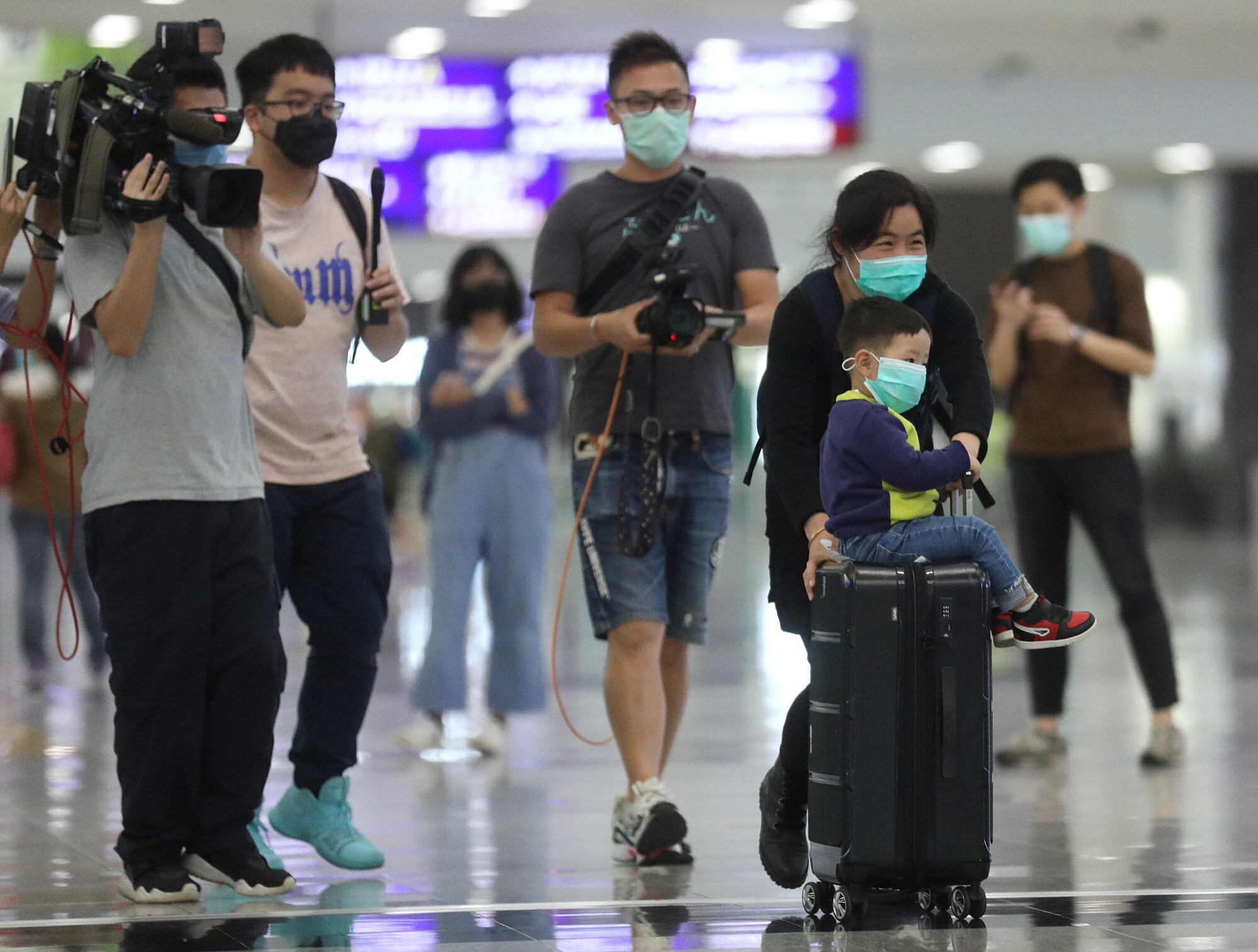 Opinion | Time to bring stranded Hongkongers home | South China Morning ...