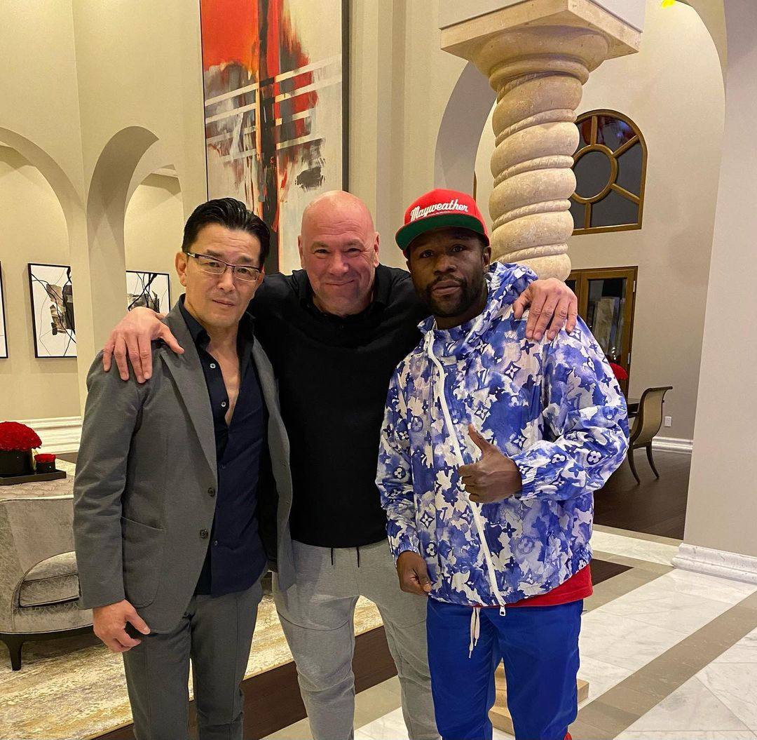 Floyd Mayweather (right) with UFC boss Dana White (centre) and RIZIN CEO Noboyuki Sakakibara. Photo: Instagram