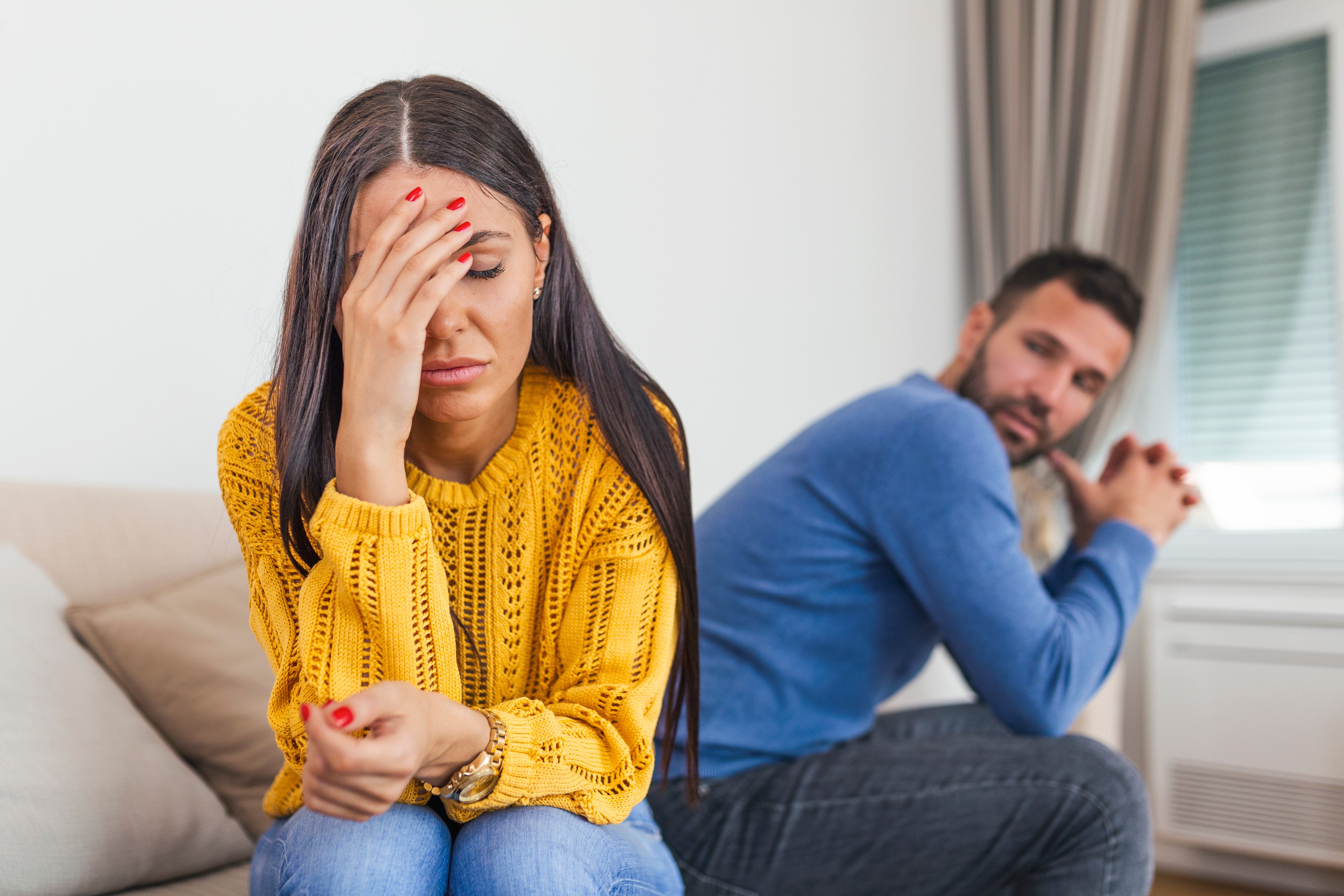 A clinical psychologist offers advice on how to keep a long-term relationship from falling apart. Photo: Shutterstock
