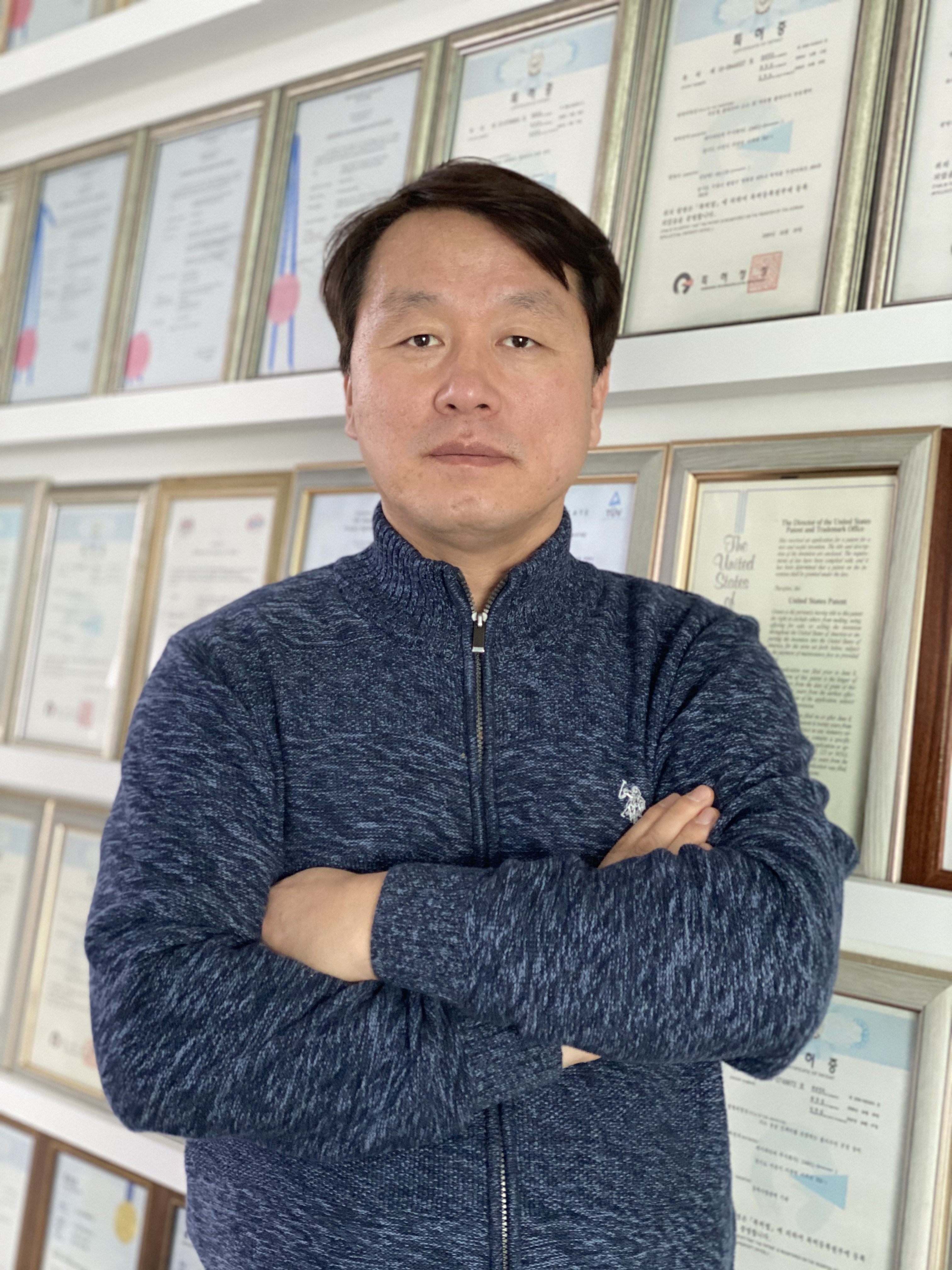 Choi Woo-hyung, CEO