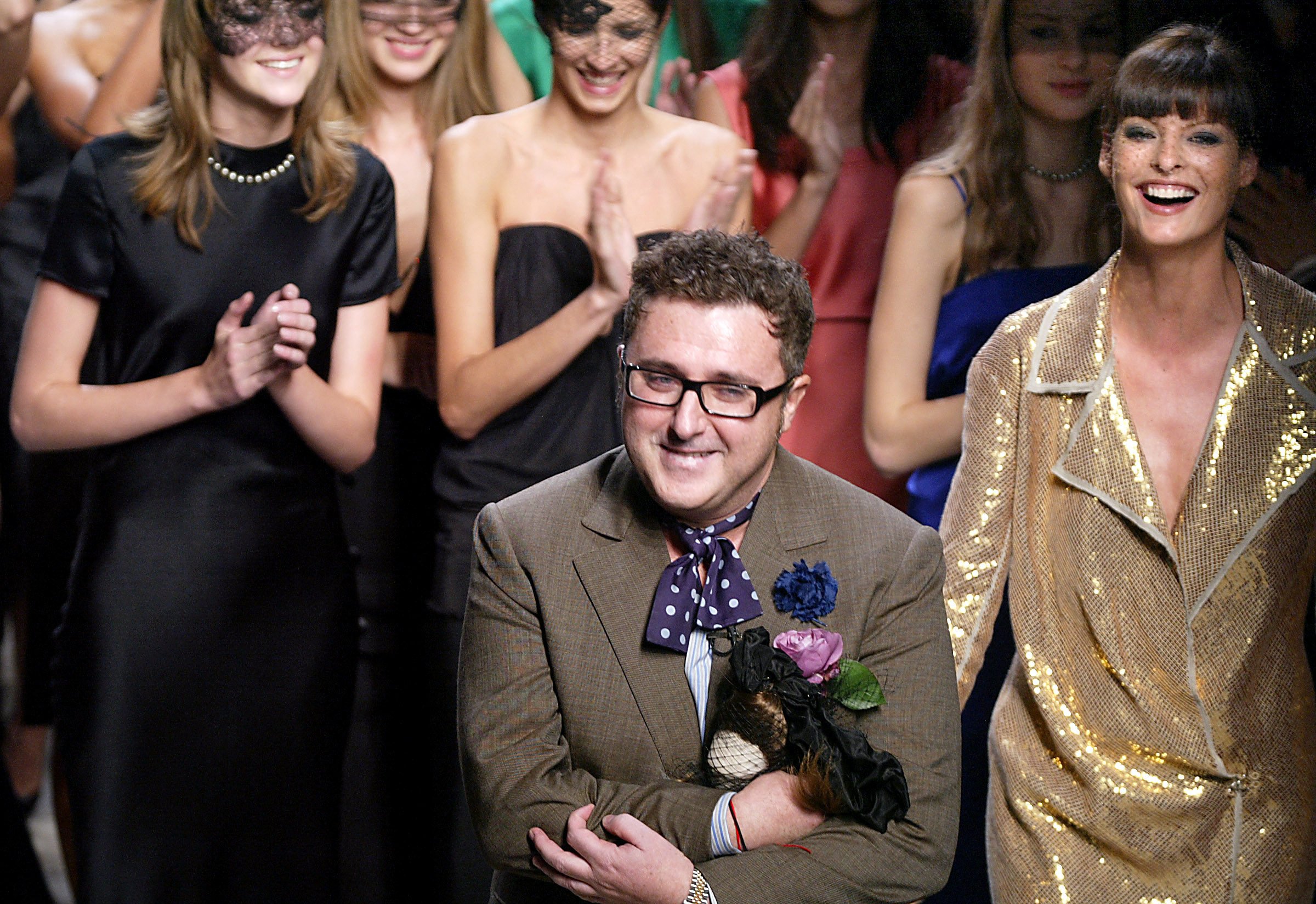 Designer Alber Elbaz after his show for Lanvin 12 in Paris during the ready-to-wear spring/summer 2004 collections in October 2003. Elbaz has died aged 59, the Richemont luxury group said on April 25, 2021. Photo: AFP