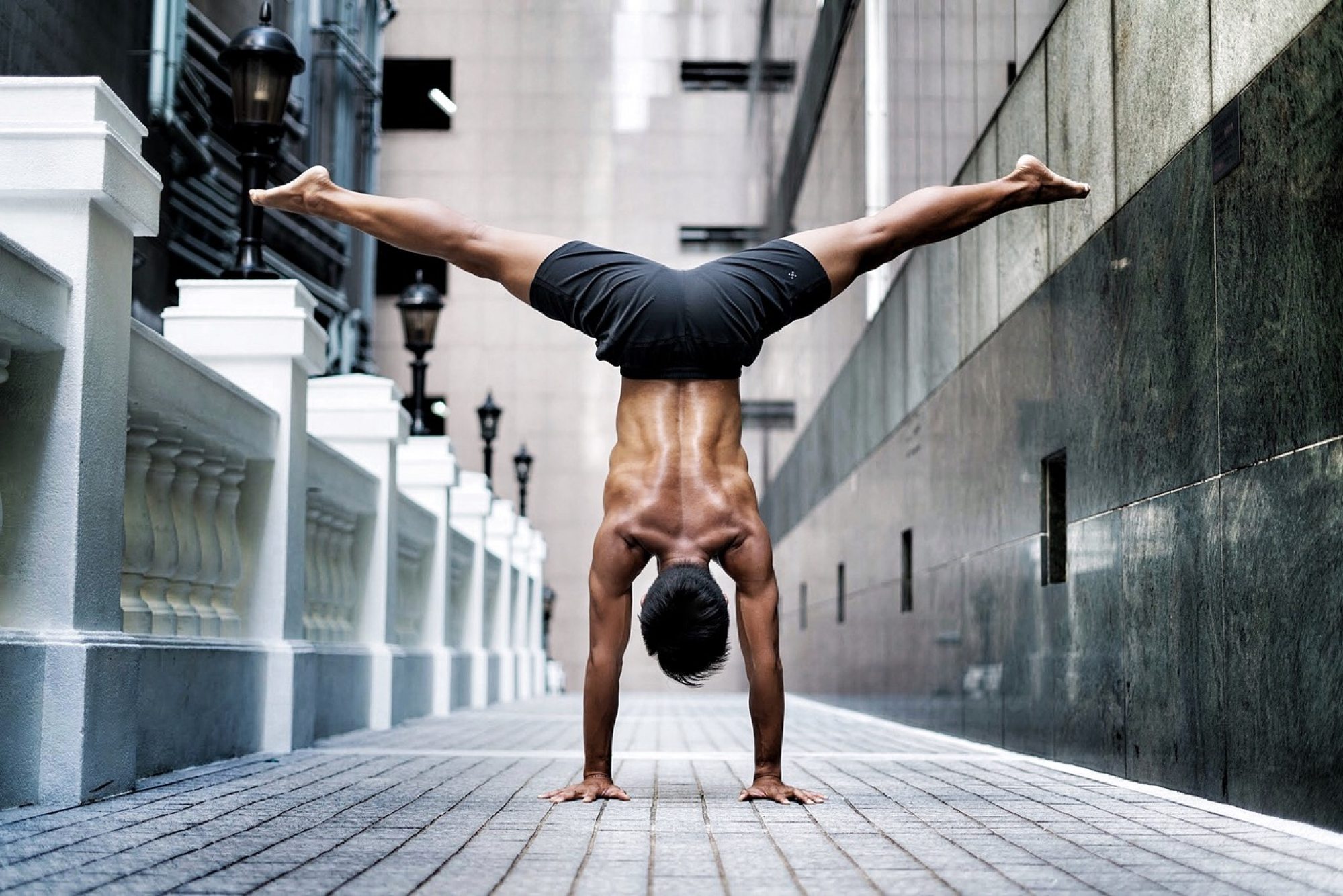 Handstand