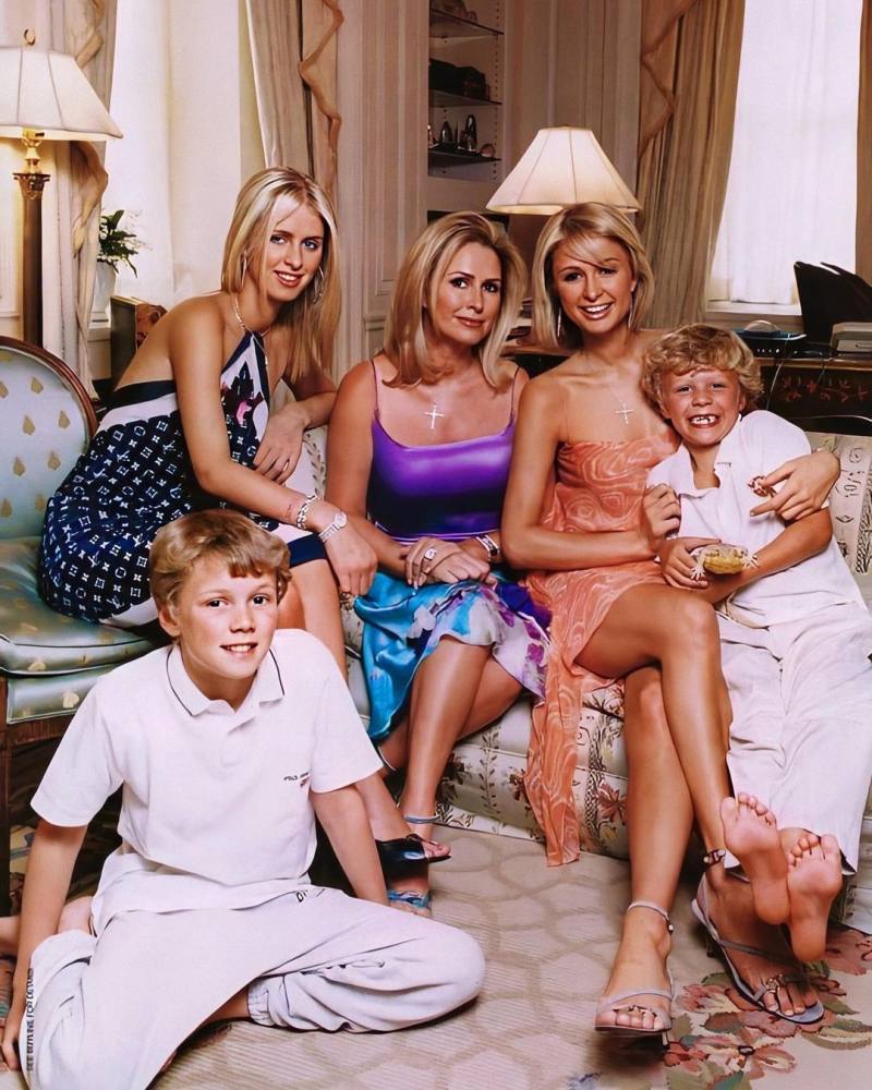 6 Reasons Why Kathy Hilton Michael Jacksons Friend And Paris Hiltons Mum Became The Breakout