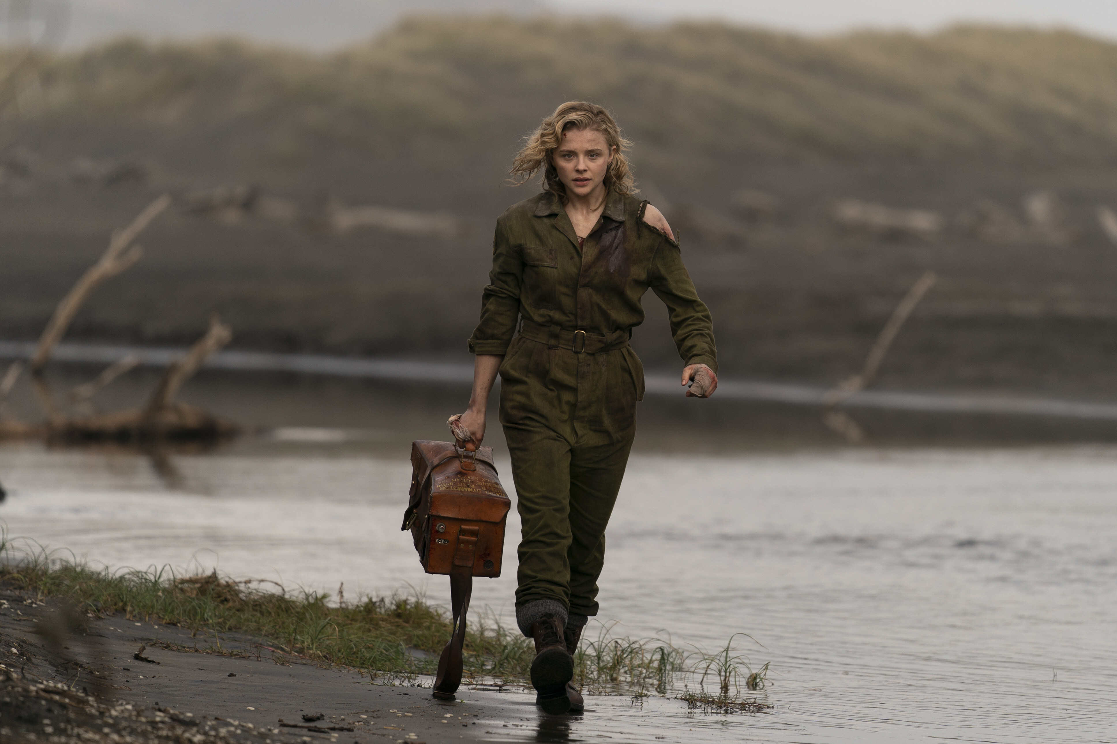 Shadow In The Cloud Movie Review Chloe Grace Moretz Stars In Pulpy Mix Of World War Ii Adventure Thriller And Twilight Zone Monster Mash South China Morning Post