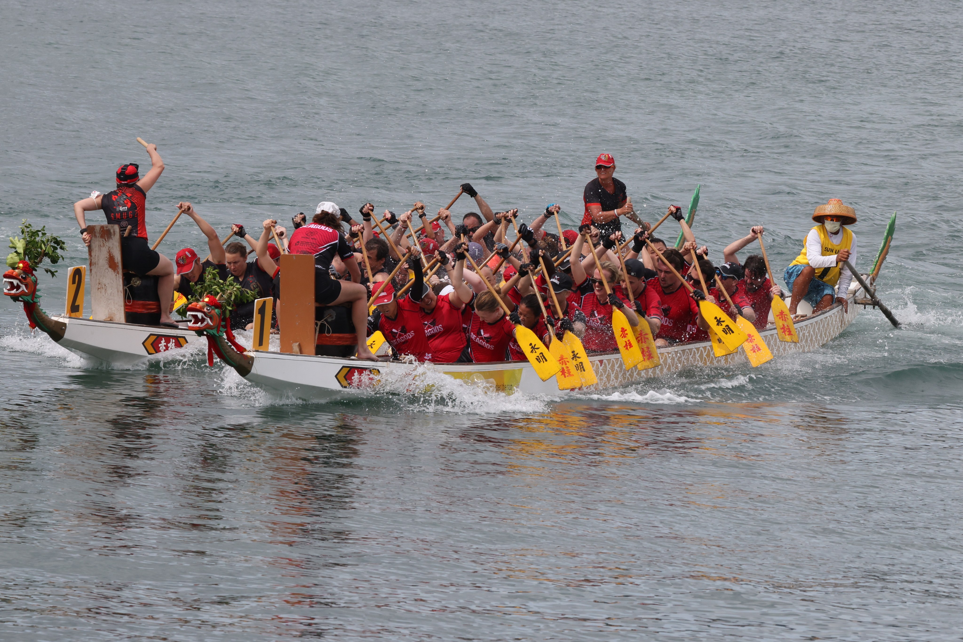 Dragon boat races taking place during the Tuen Ng Festival at Stanley Main Beach on June 14. Photo: Nora Tam