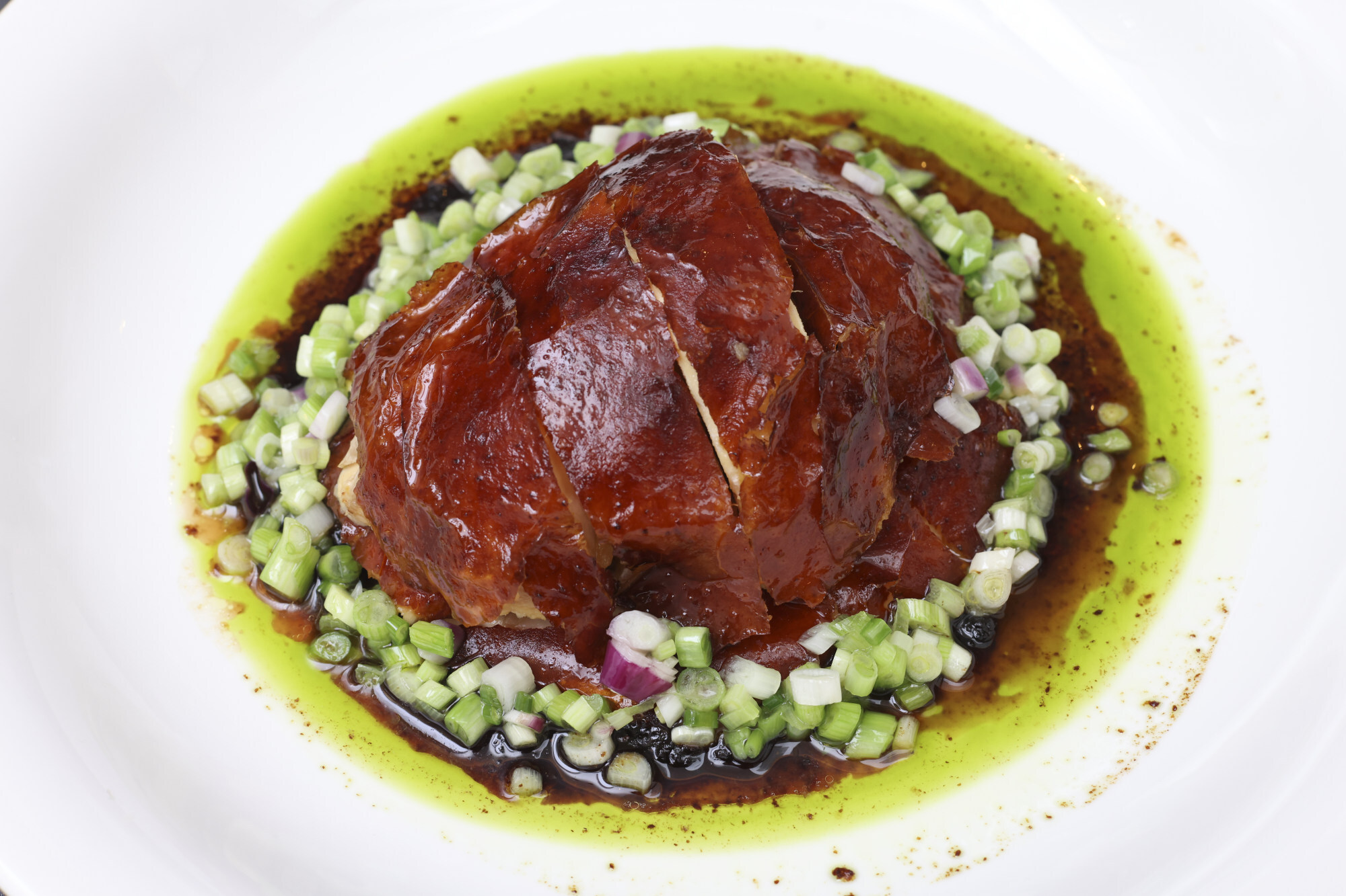 Scallion oil crispy chicken. Photo: K.Y. Cheng